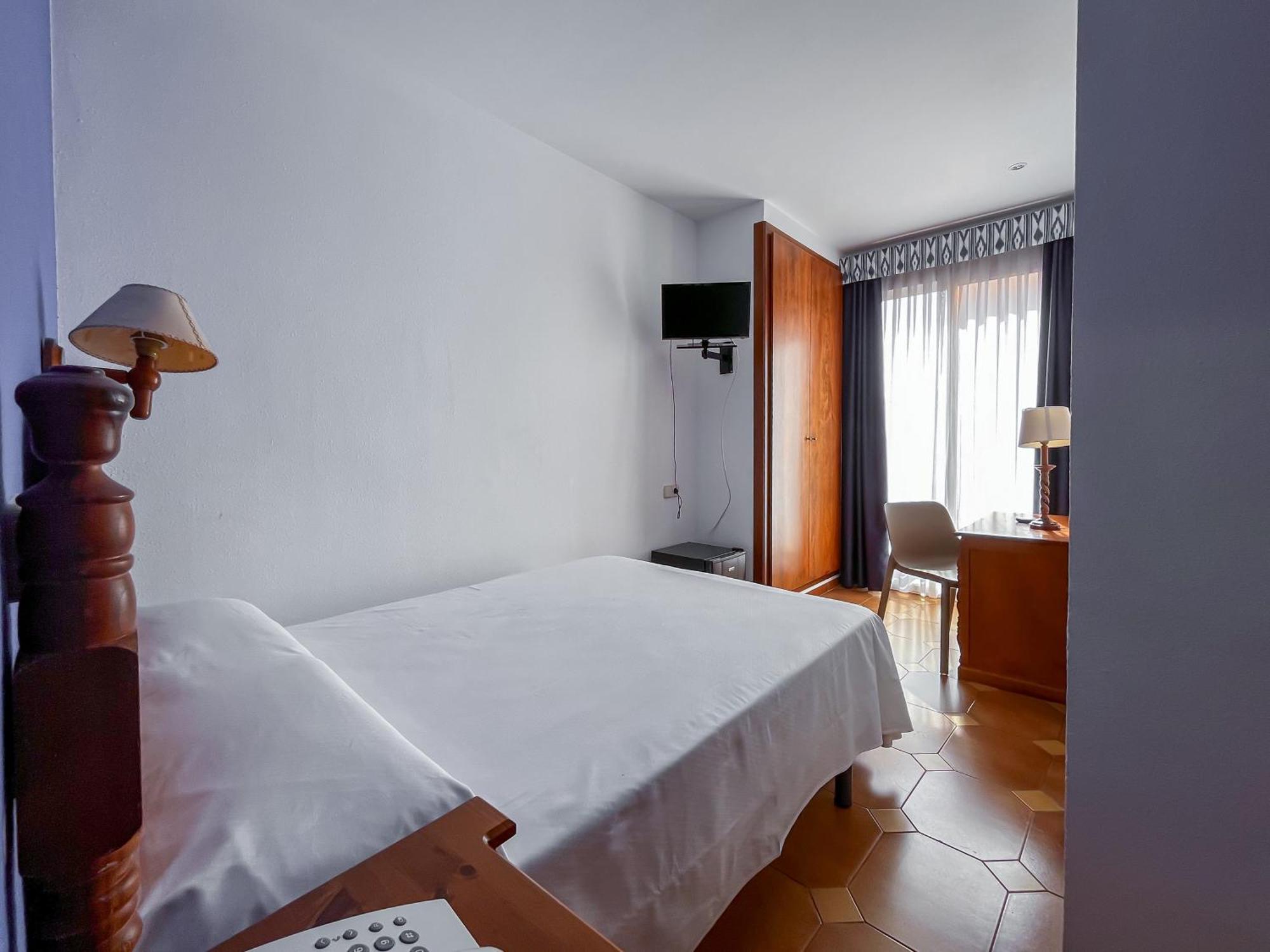 Rvhotels Mar De Tossa 3*