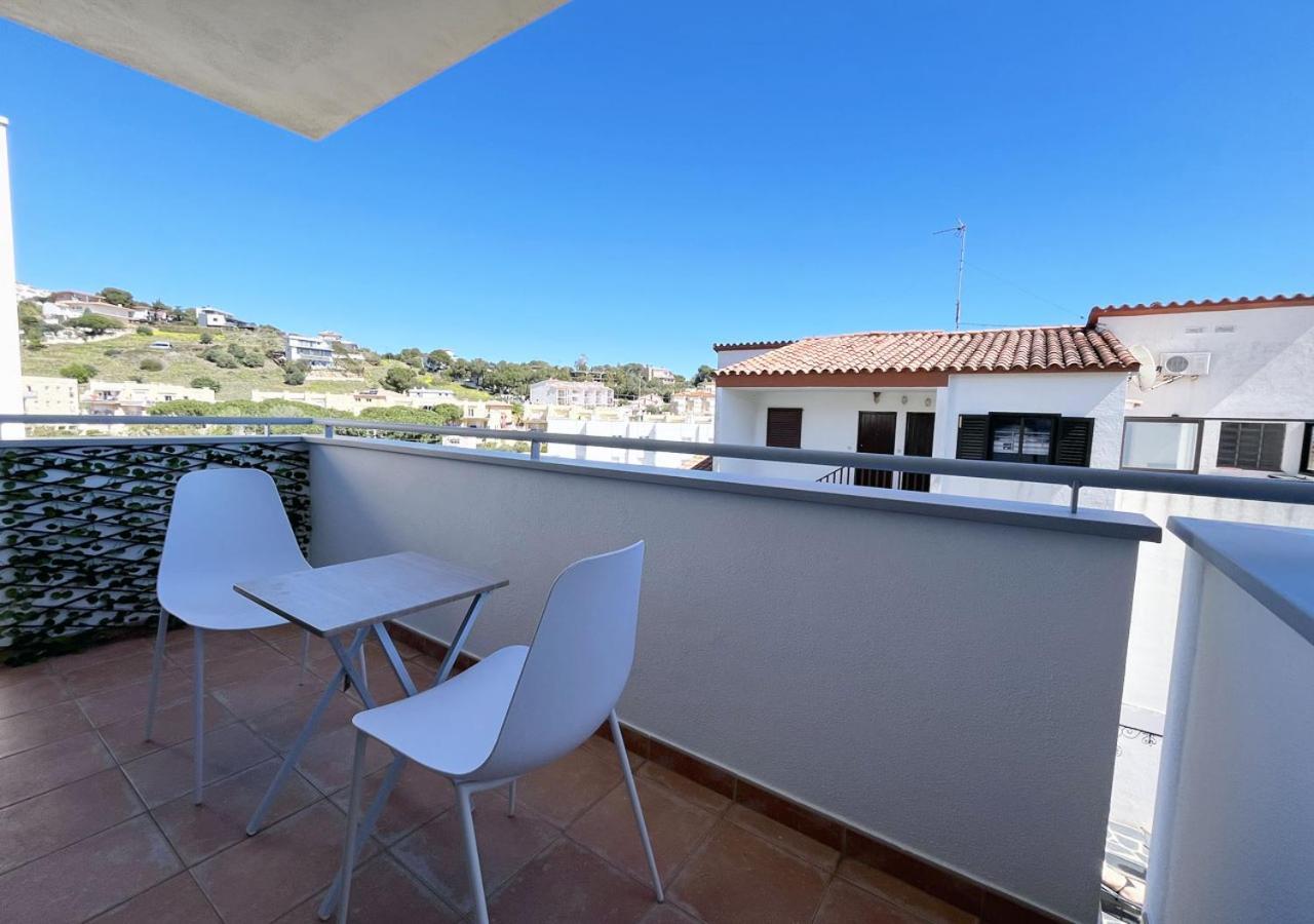 2-bedroom Brand New Steps From The *