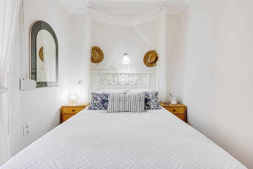 Rentalsbcn La Torre Apartamento *