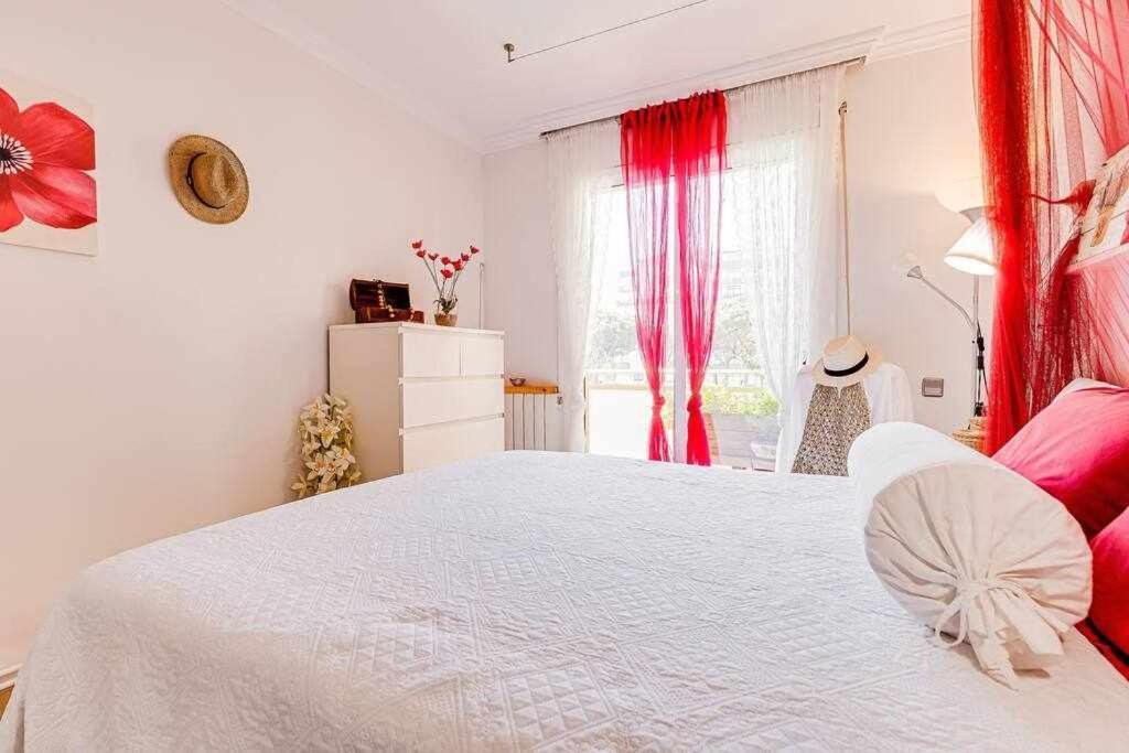 Rentalsbcn La Torre Apartamento *