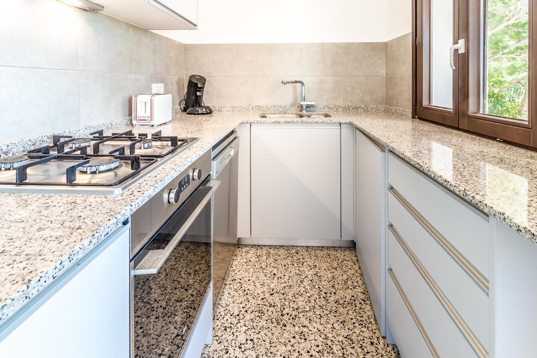 Apartamento Grifeu 08 Con Agradable Terraza Exterior