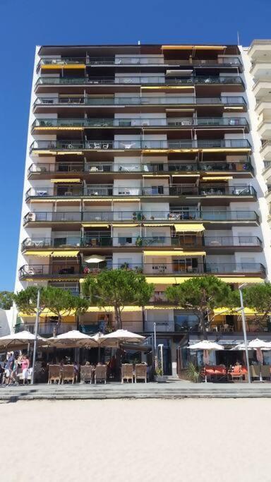 Pis Embaixador 1a Linea De Mar Apartment Platja d'Aro