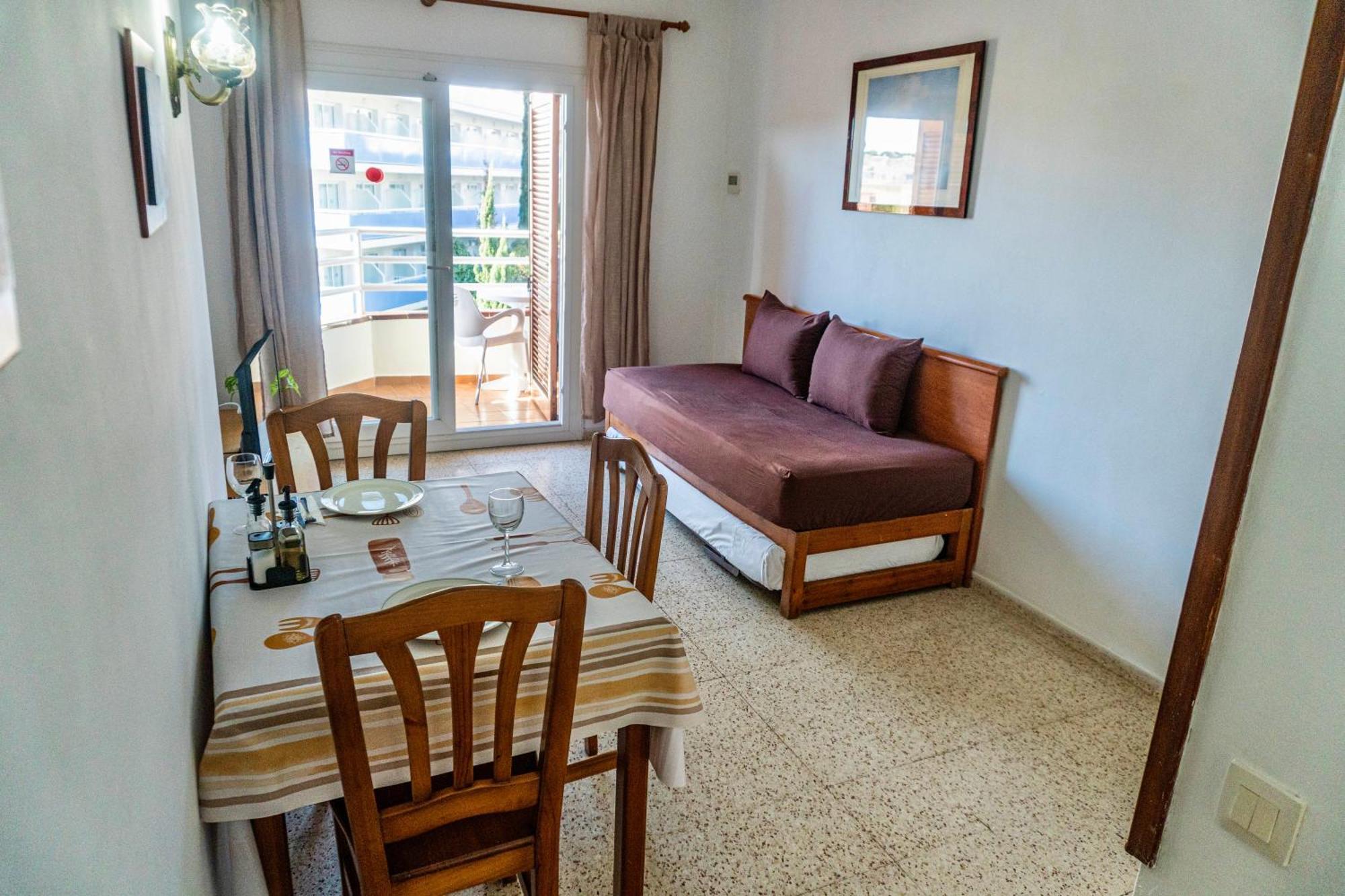 Eva Apartment Lloret de Mar