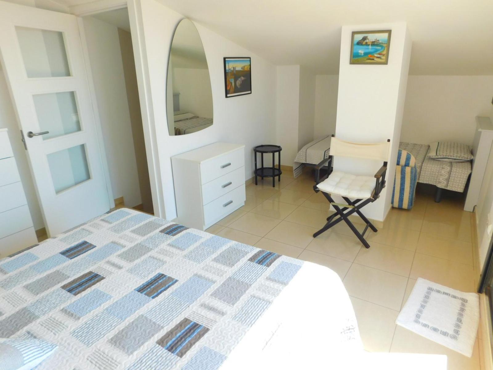 Gmid Immo A221 Atico Duplex Con Piscina, Terraza Y Parking En Primera Linea De Mar *