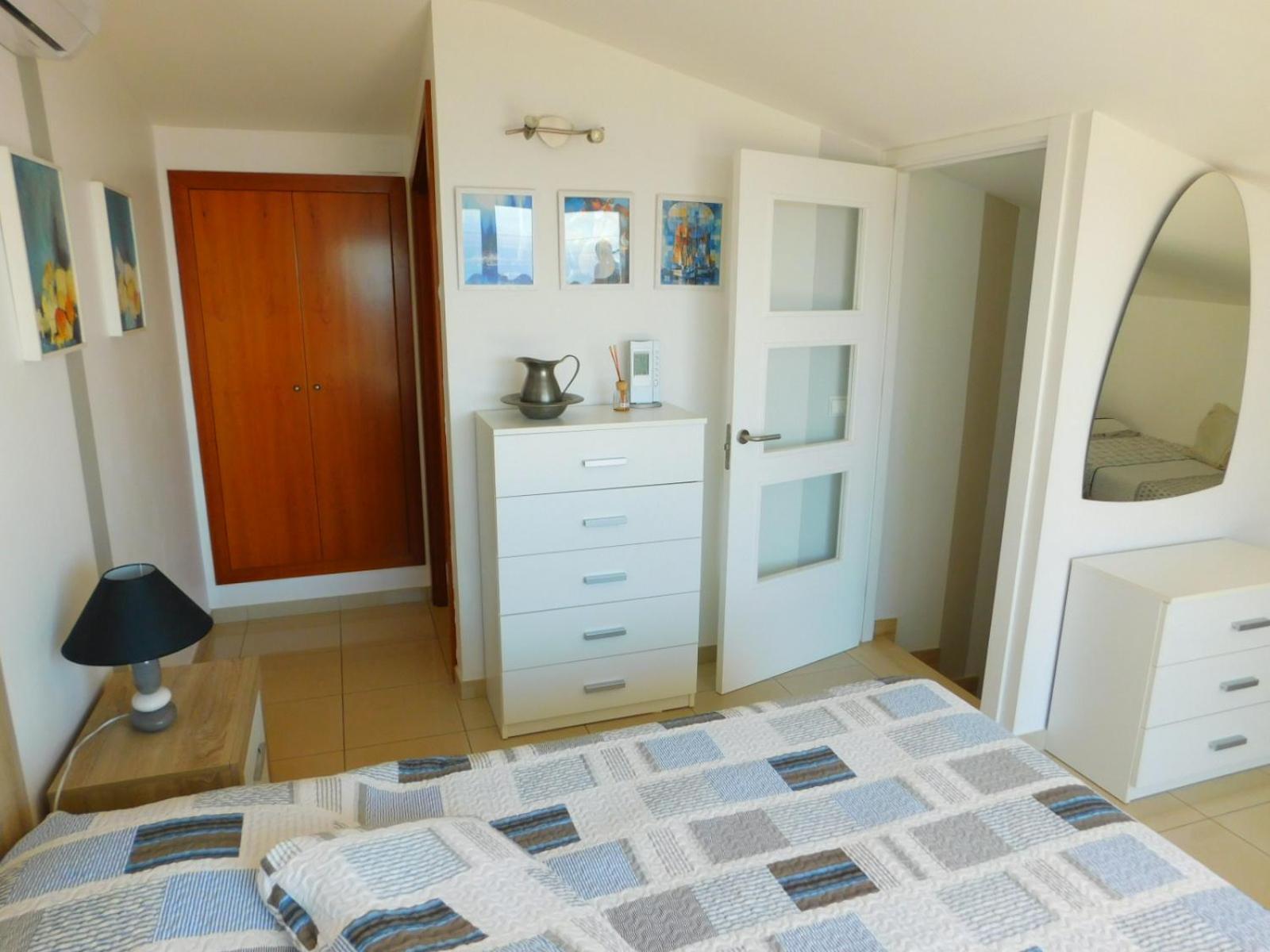Gmid Immo A221 Atico Duplex Con Piscina, Terraza Y Parking En Primera Linea De Mar Apartamento