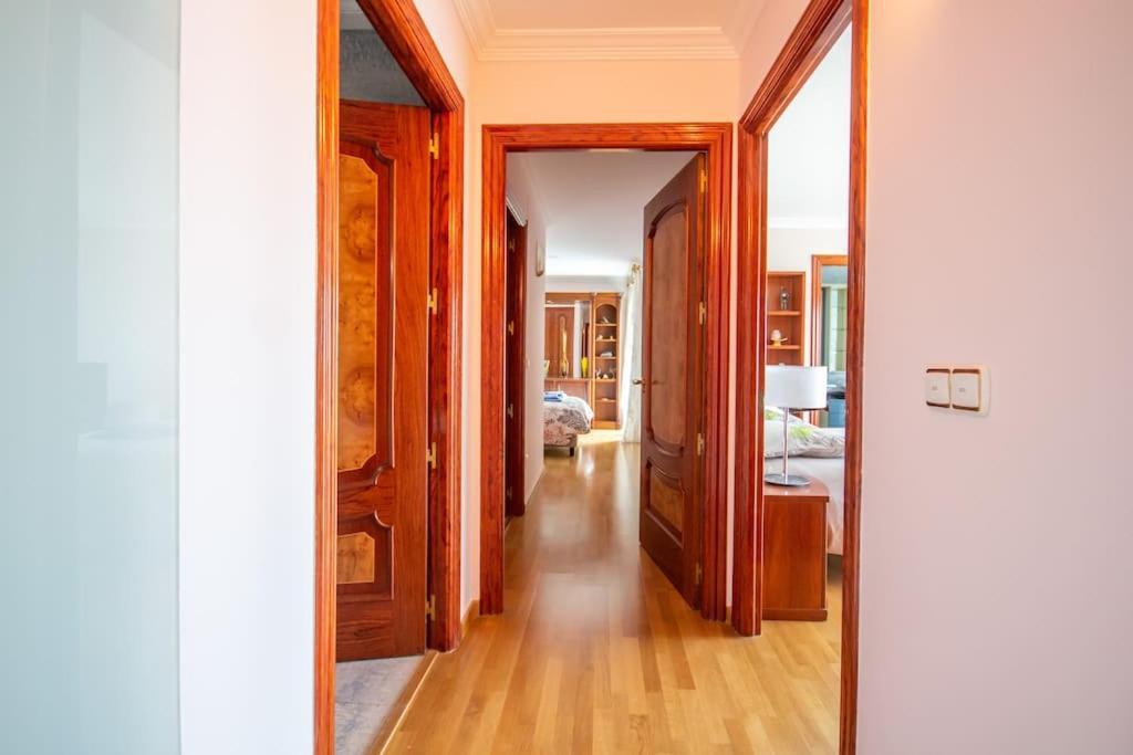 Luxueuse, 2 Piscines, Et Salle De Sport, 5 Chambres, 4 Salles De Bain Villa *