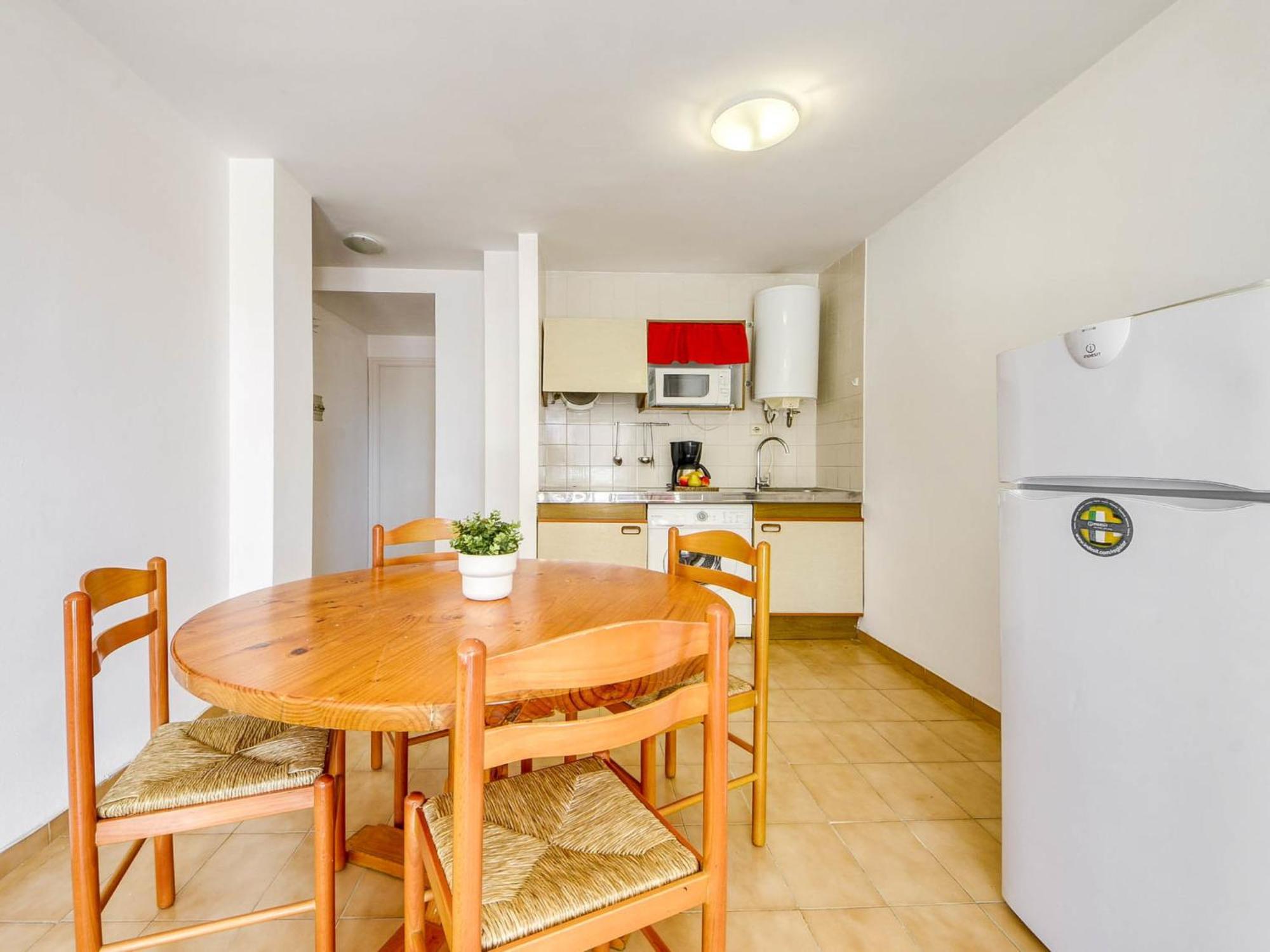 Mismar-11 By Interhome * Roses