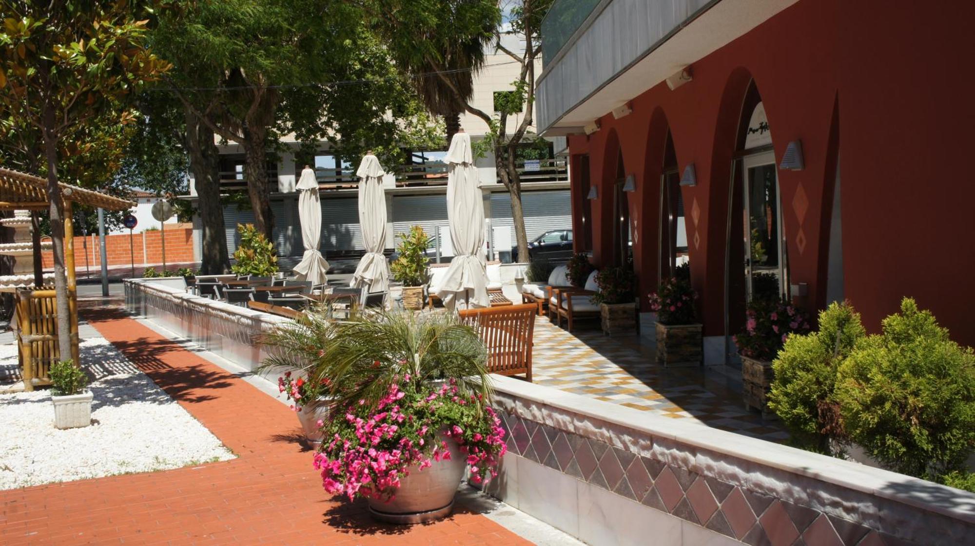 Hotel Pinar Del Mar 3*