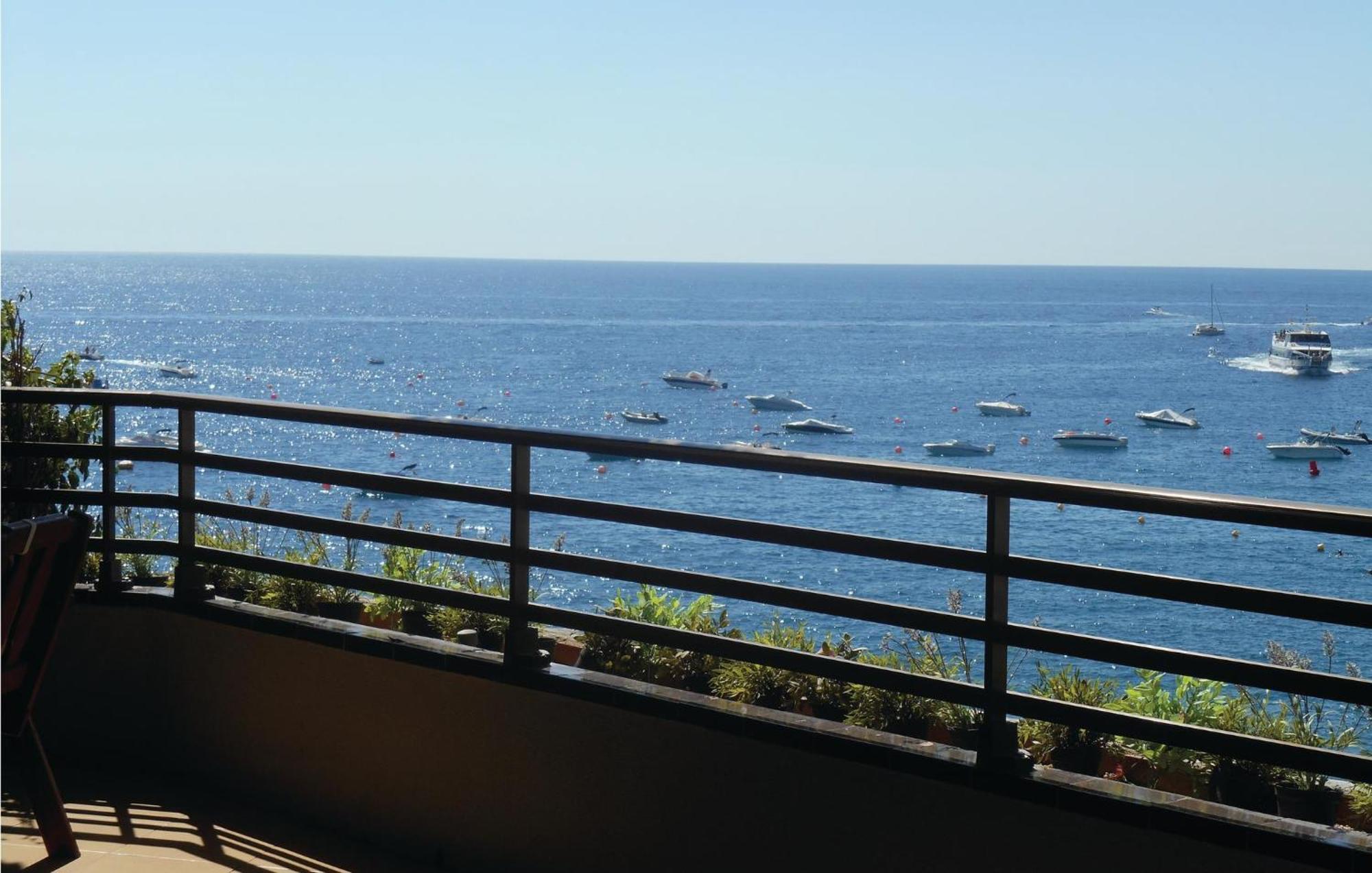 Apartment 3 Bedroom Gorgeous Apartment In Tossa De Mar Tossa de Mar
