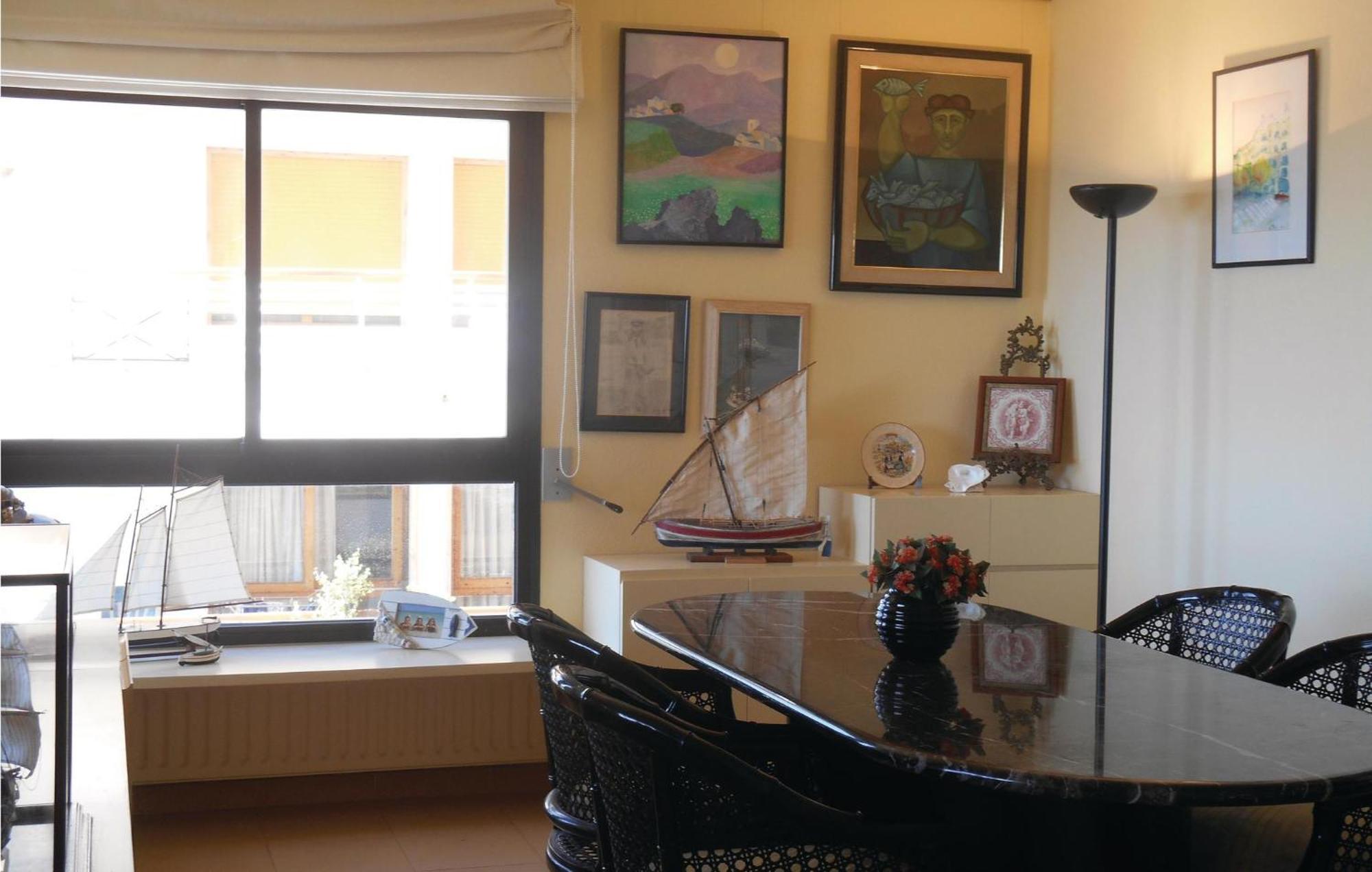 Apartment 3 Bedroom Gorgeous Apartment In Tossa De Mar *