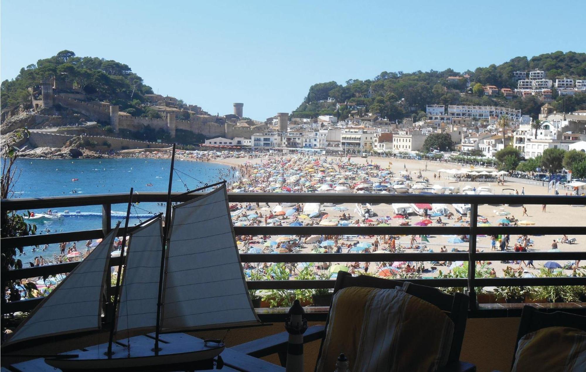 Apartment 3 Bedroom Gorgeous Apartment In Tossa De Mar Tossa de Mar