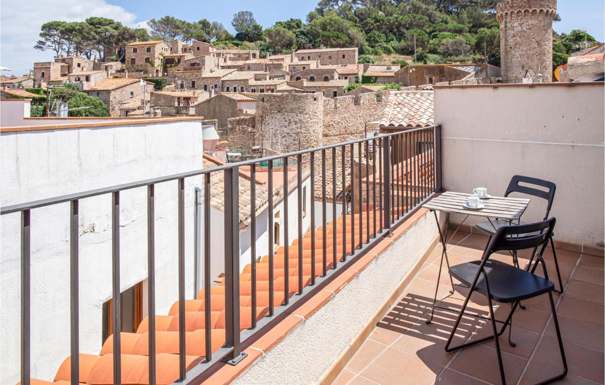 In Tossa De Mar, Girona With Wifi