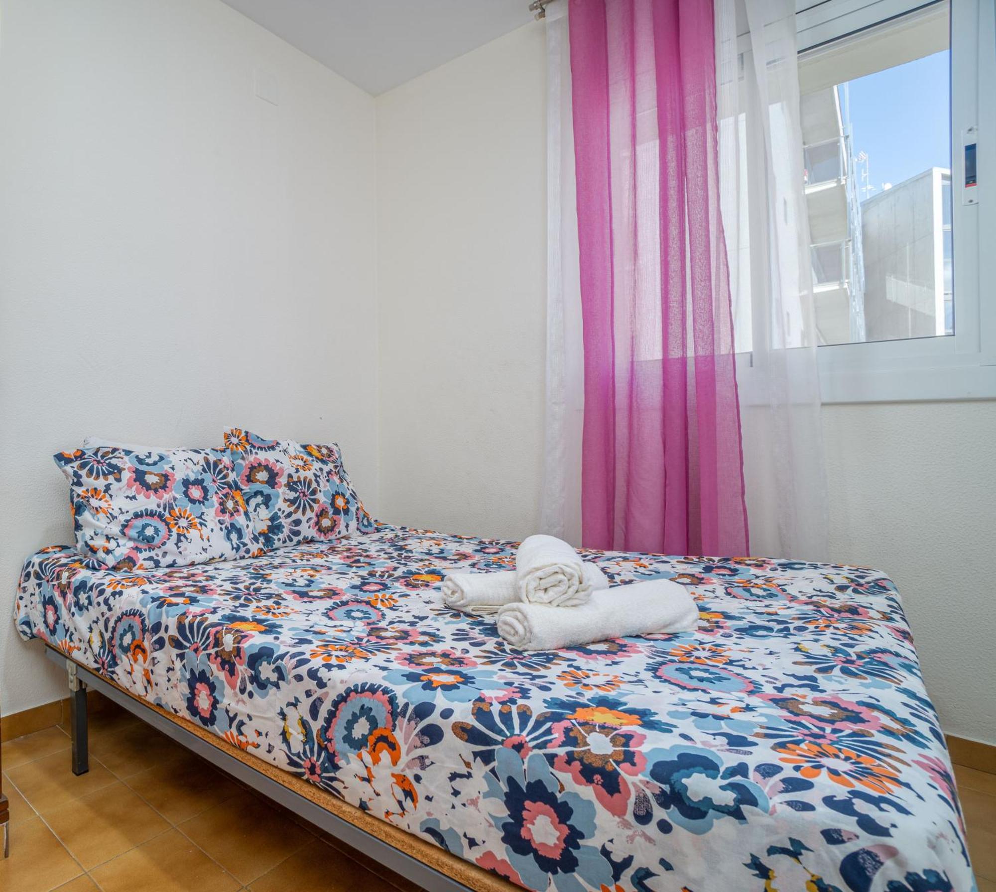 Apartment Est1-spaciouss In The Beach, Bbq, Downtonwn, Parking, Fast Wifi Fibre *