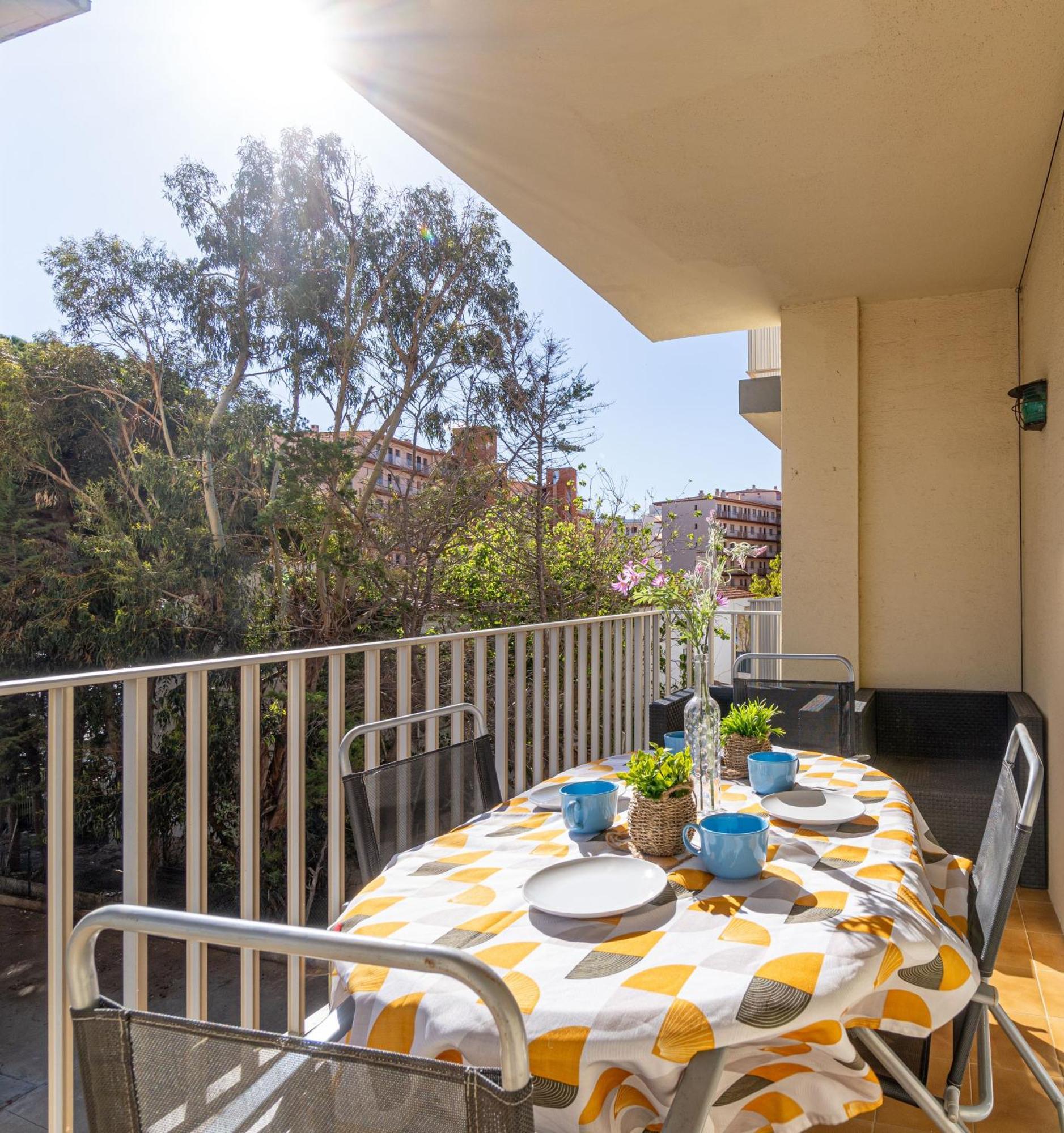 Apartment Est1-spaciouss In The Beach, Bbq, Downtonwn, Parking, Fast Wifi Fibre *