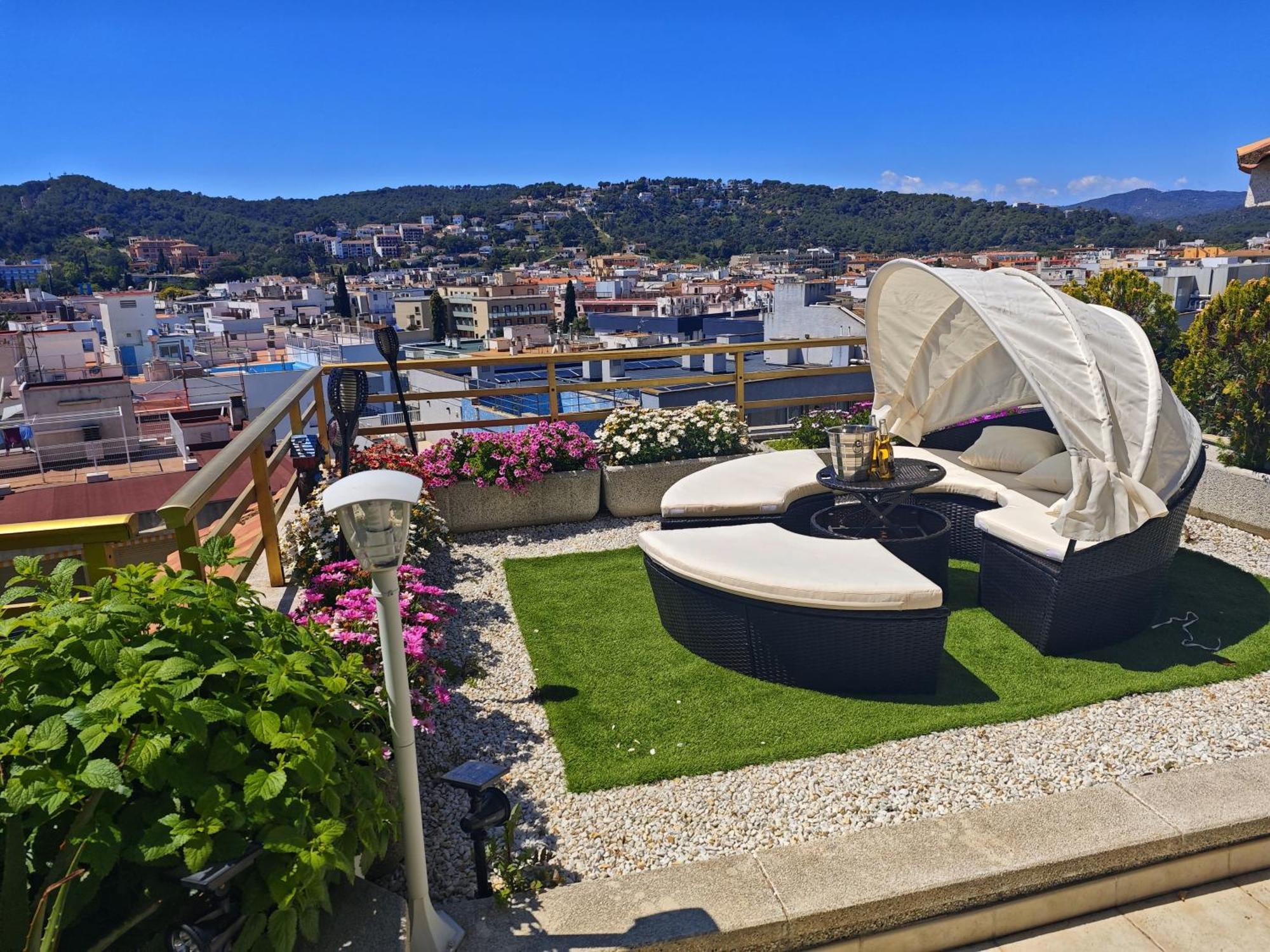 Apartment Apartment Luna Tossa De Mar With Jacuzzi, 5Mins Walking To The Beach, Sea And Castle View Big Terrace *