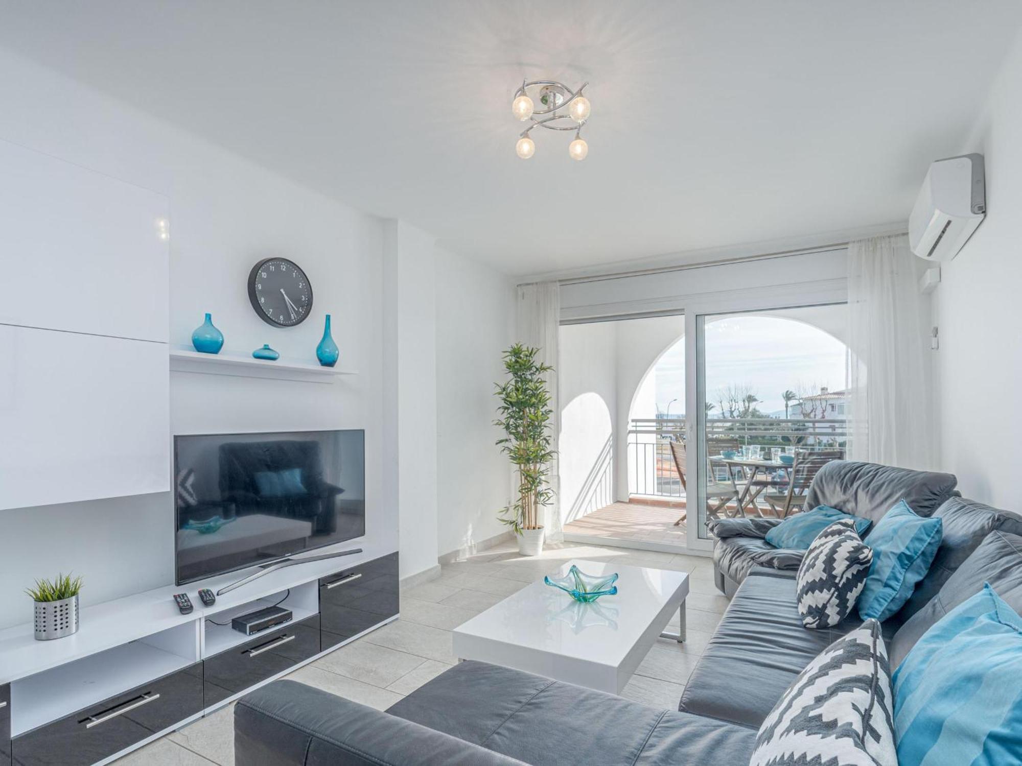 Agradable Y Moderno Duplex A 50 M De La Playa - Hisp-288-60