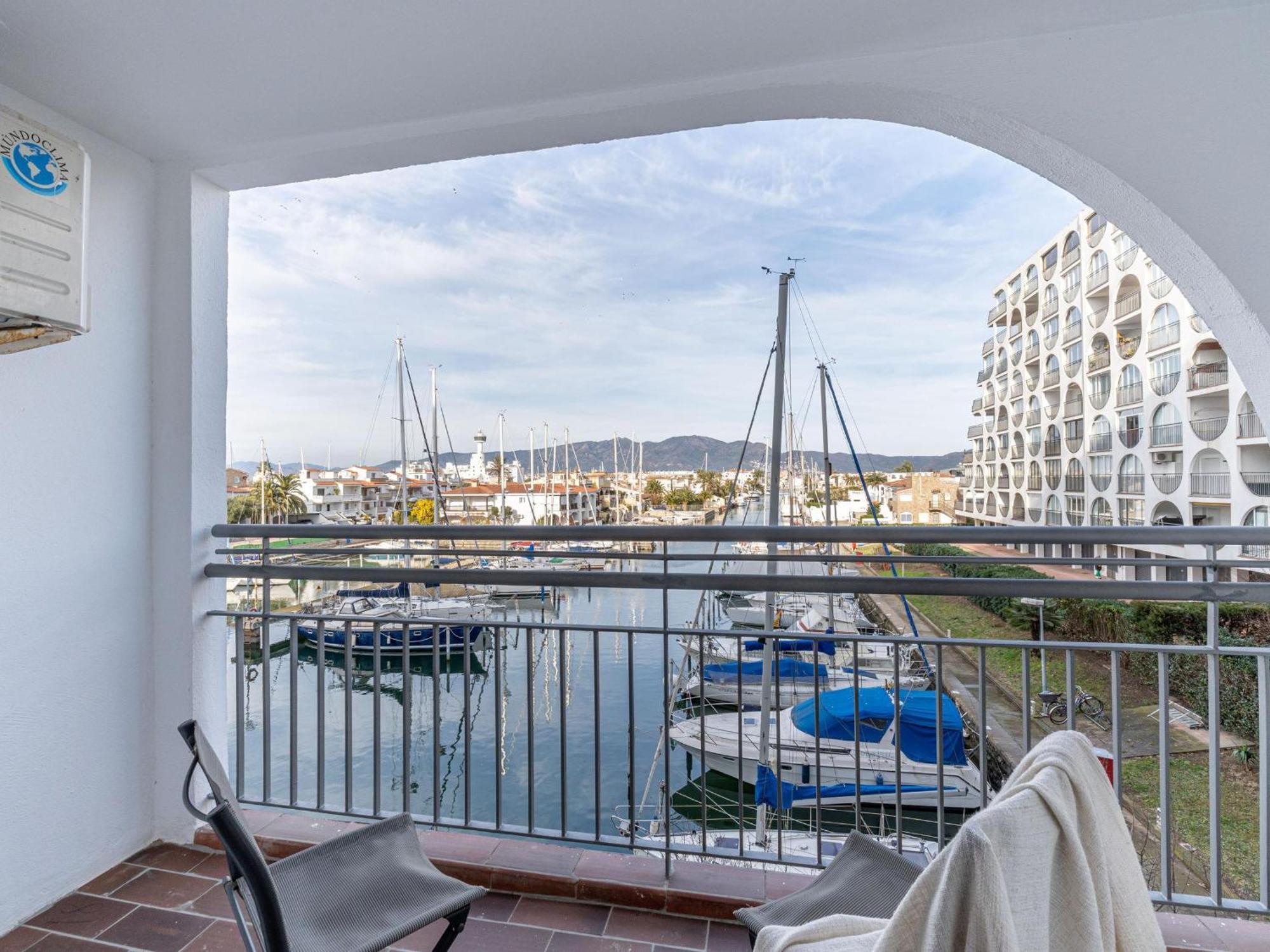 Apartamento Agradable Y Moderno Duplex A 50 M De La Playa - Hisp-288-60