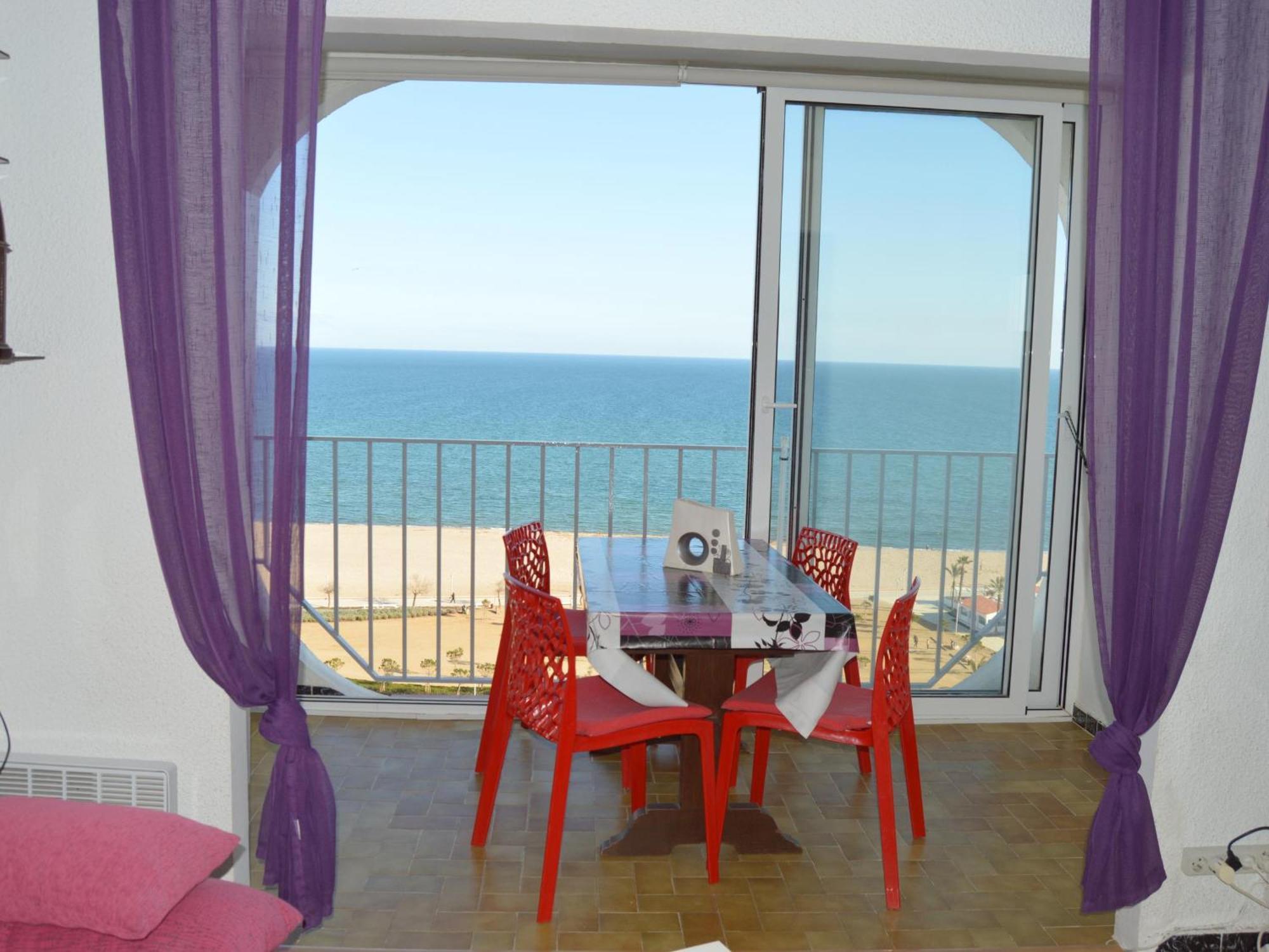 Apartamento De Dos Con Vistas Al Mar - Hisp-288-44