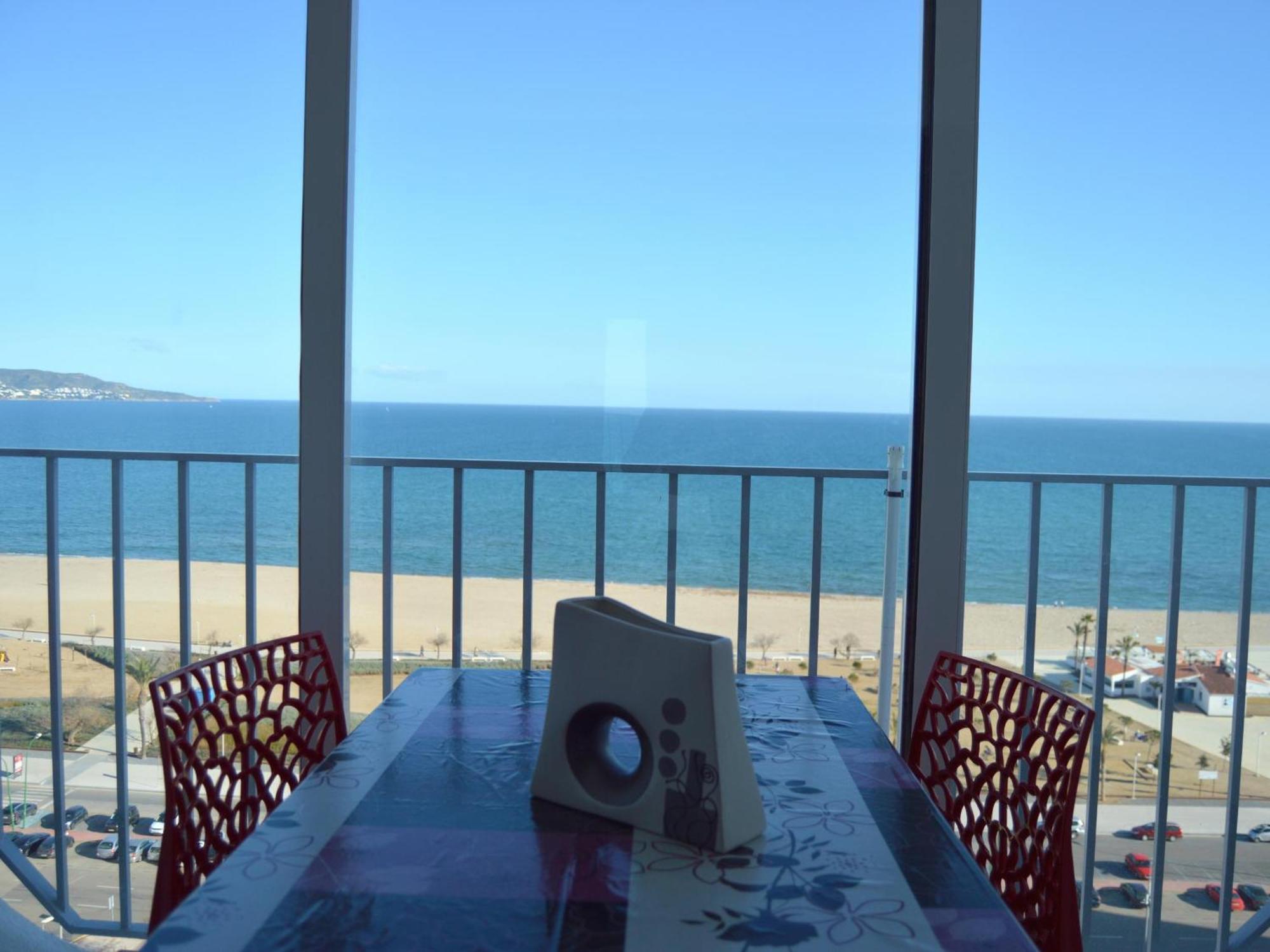 Apartamento De Dos Con Vistas Al Mar - Hisp-288-44 Ampuriabrava