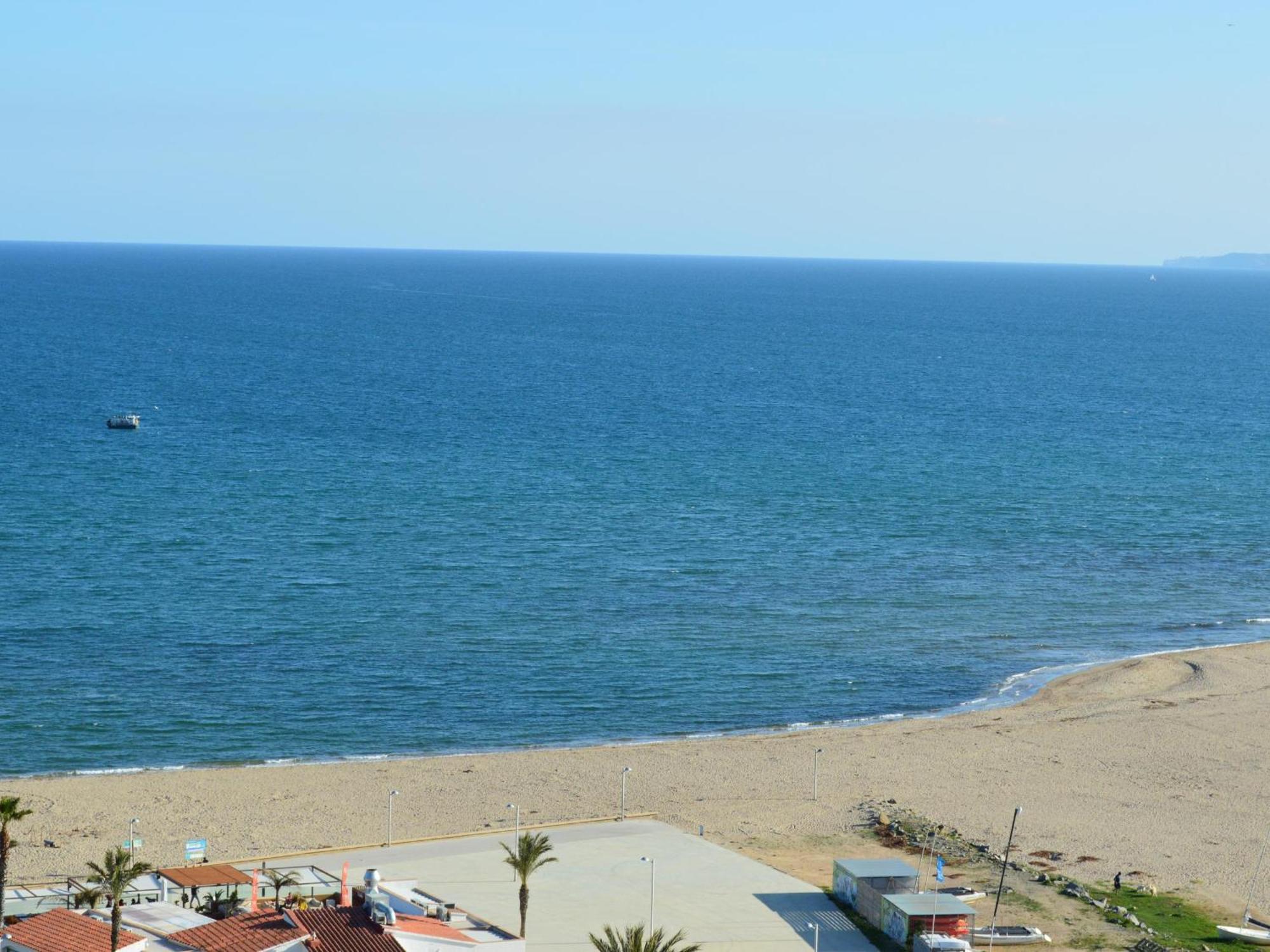 Apartamento De Dos Con Vistas Al Mar - Hisp-288-44