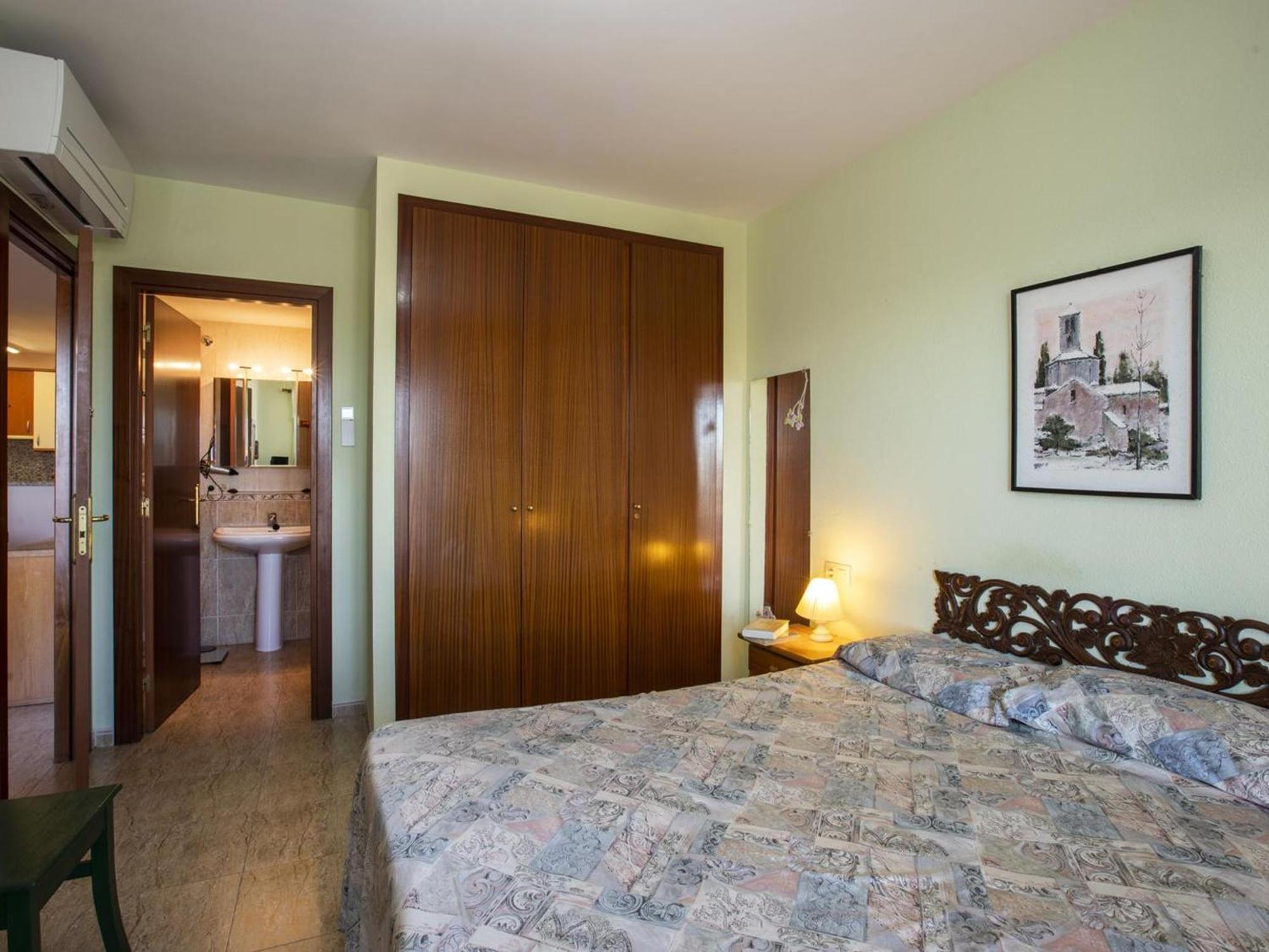 En Empuriabrava: Frente Al Mar, Piscinas, Parking Y Vistas A La Bahia - Hisp-288-39