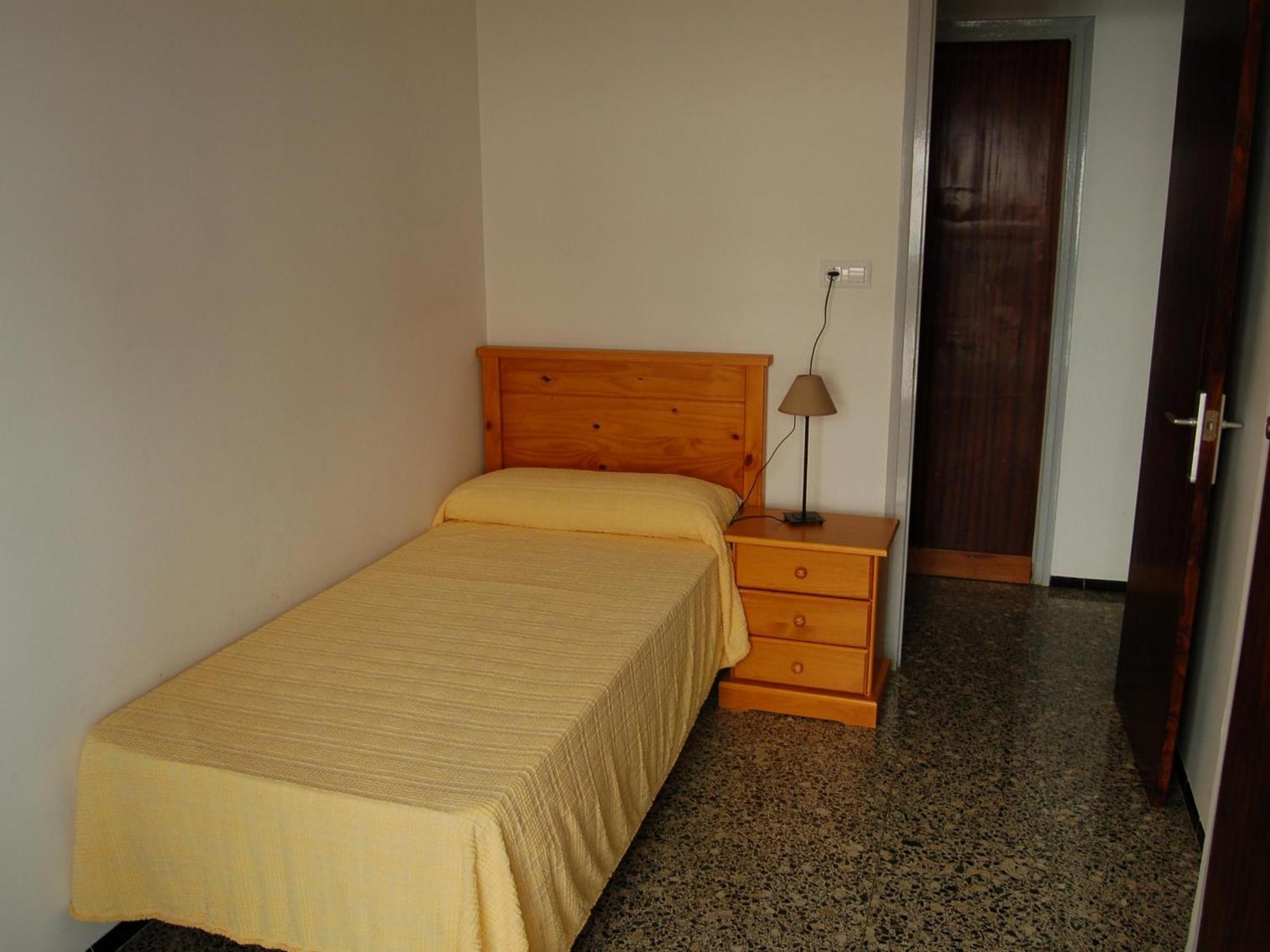 Apartamento Centrico Y Luminoso A 100m De La Playa, Renovado Con Wifi, Balcon Y Lavadora - Es-228-6 Llançà