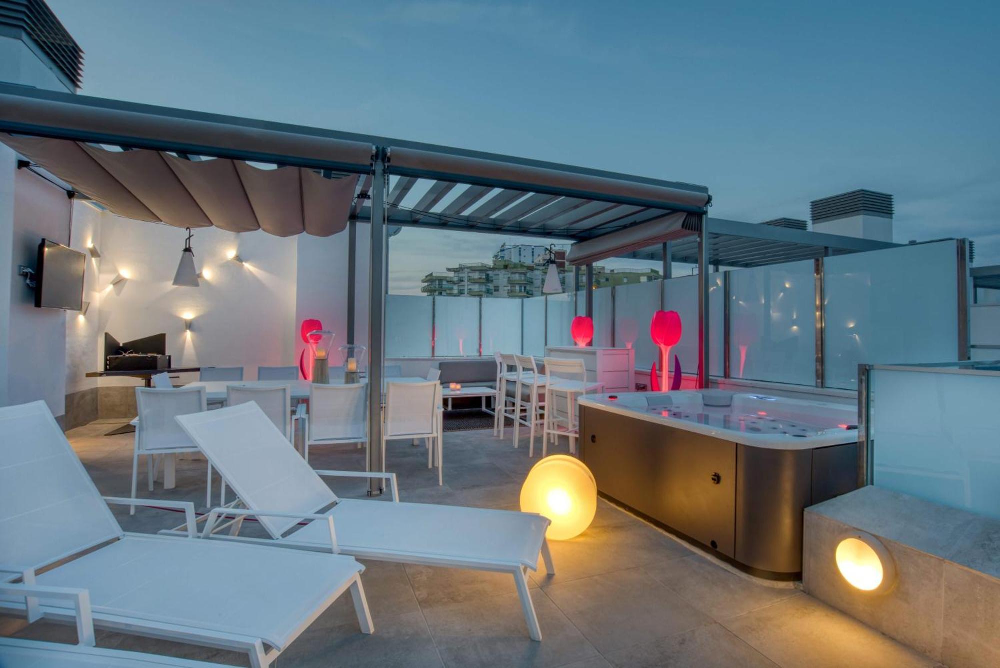 Apartamento Penthouse On The First Line *