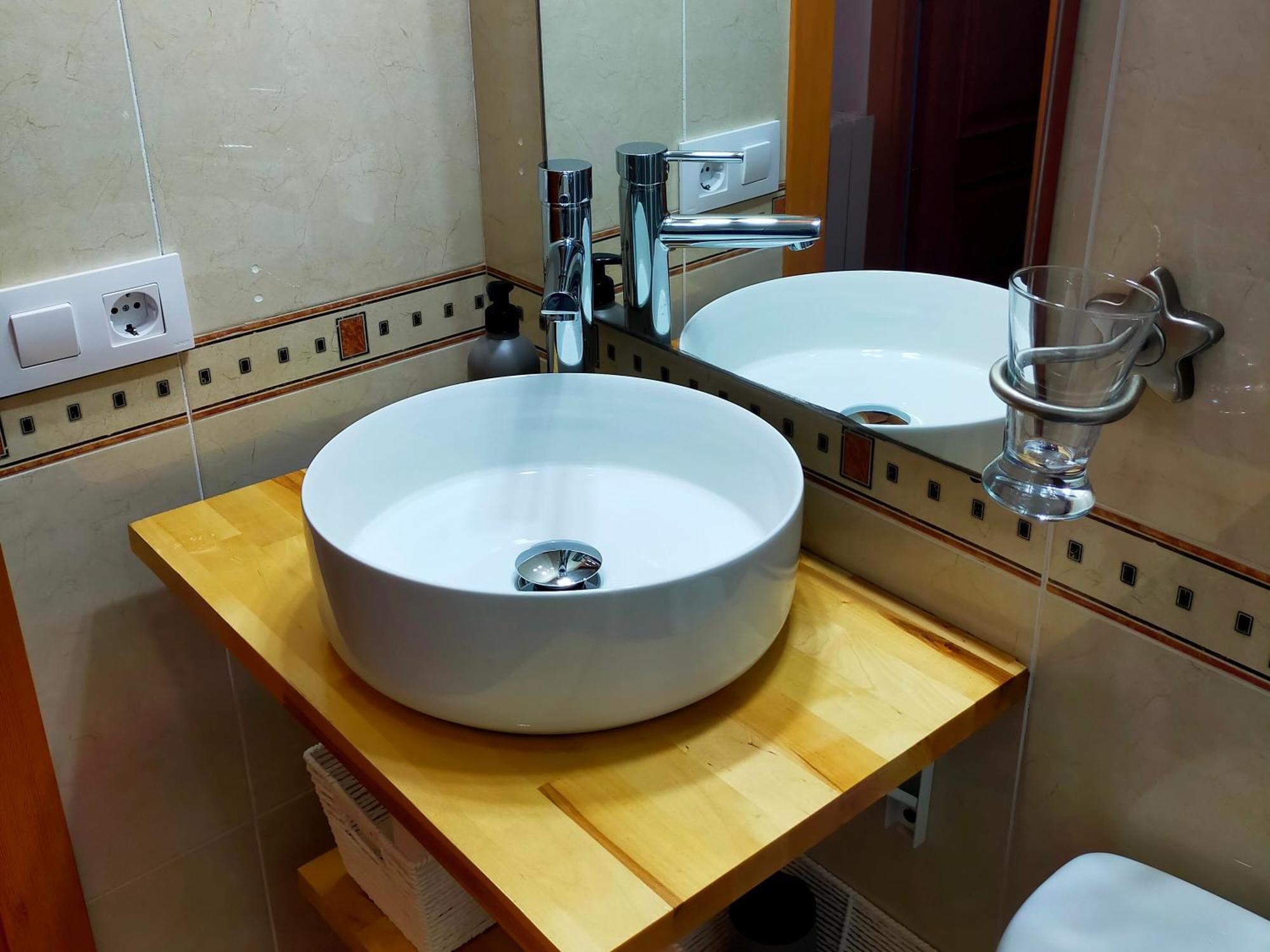Geminis Wifi Parking Free Apartment