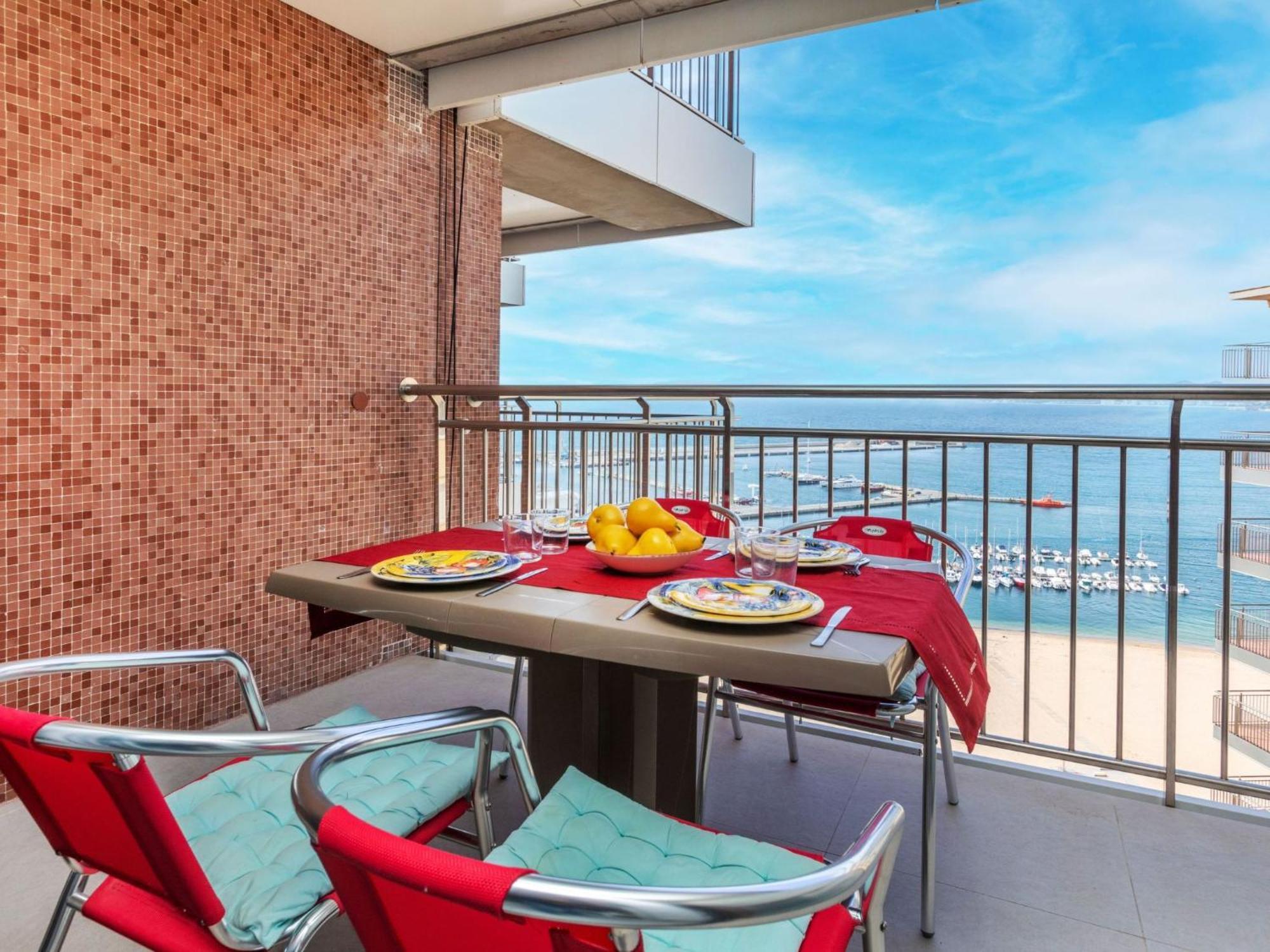 Jaume Ii-3 By Interhome Apartamento