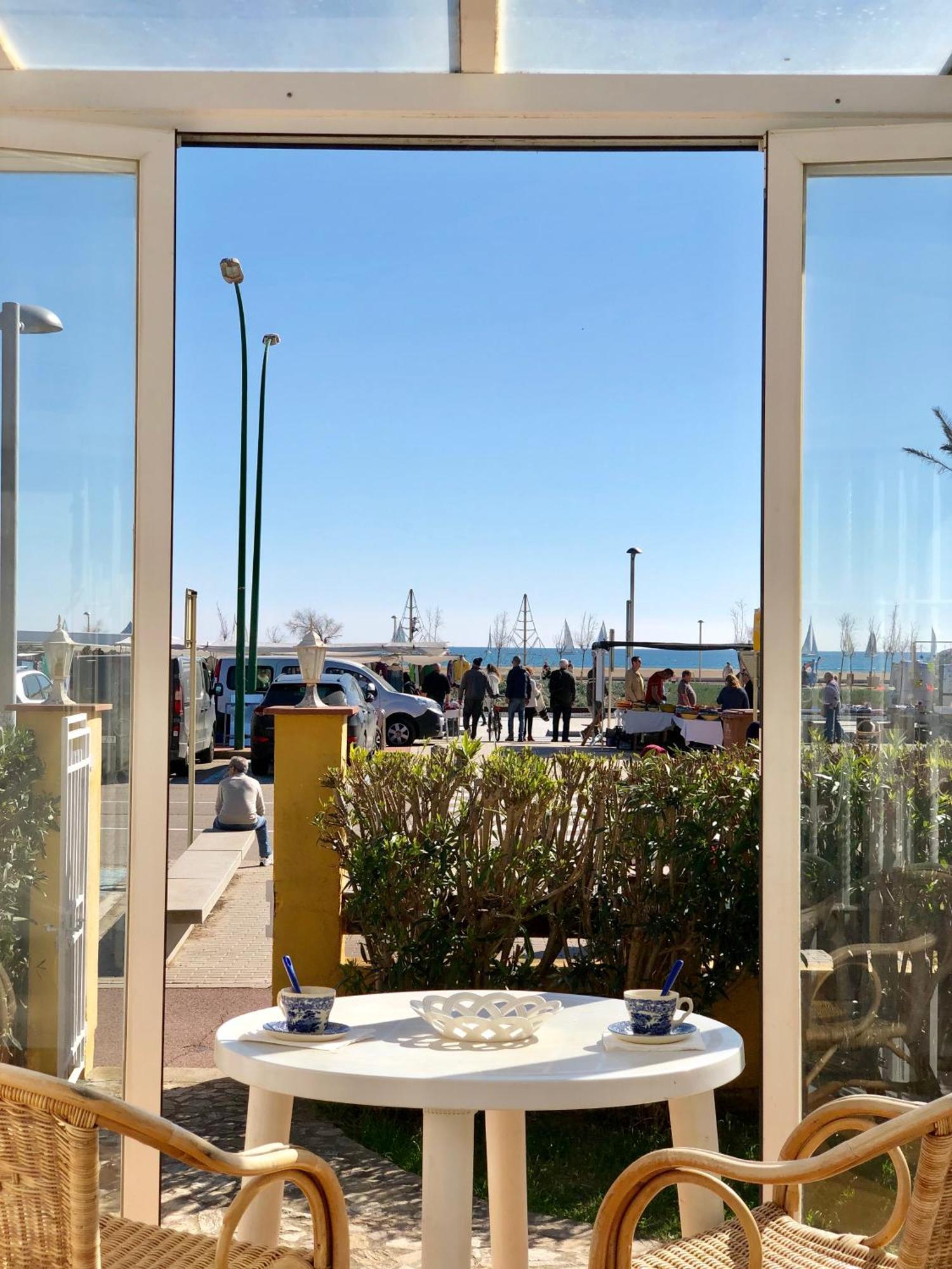 Amb Jardi A La Platja D'empuriabrava