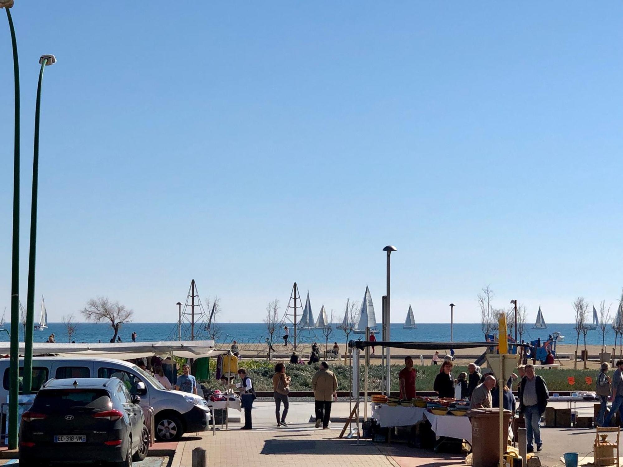 Amb Jardi A La Platja D'empuriabrava Ampuriabrava