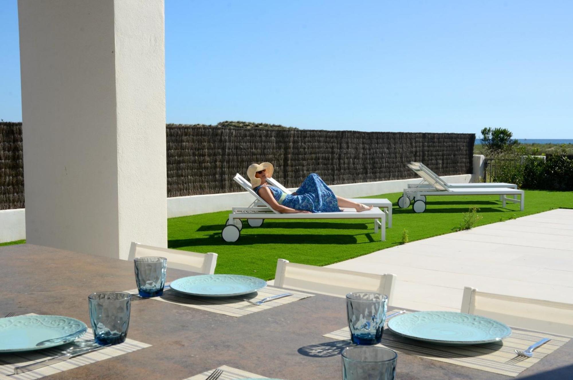Pinell Villa *