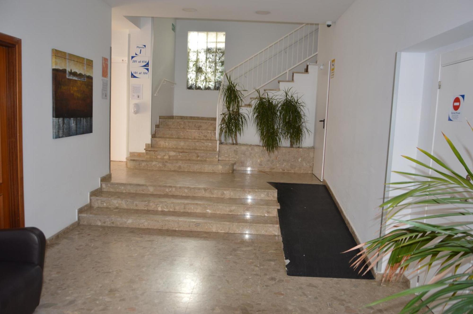 Apartamento Cerca De La Playa En *