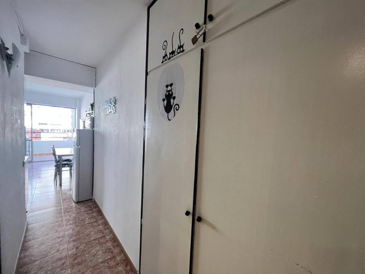 Estudio Con Tres Piscinas Comunitarias Y Pista De Tenis Apartment Roses