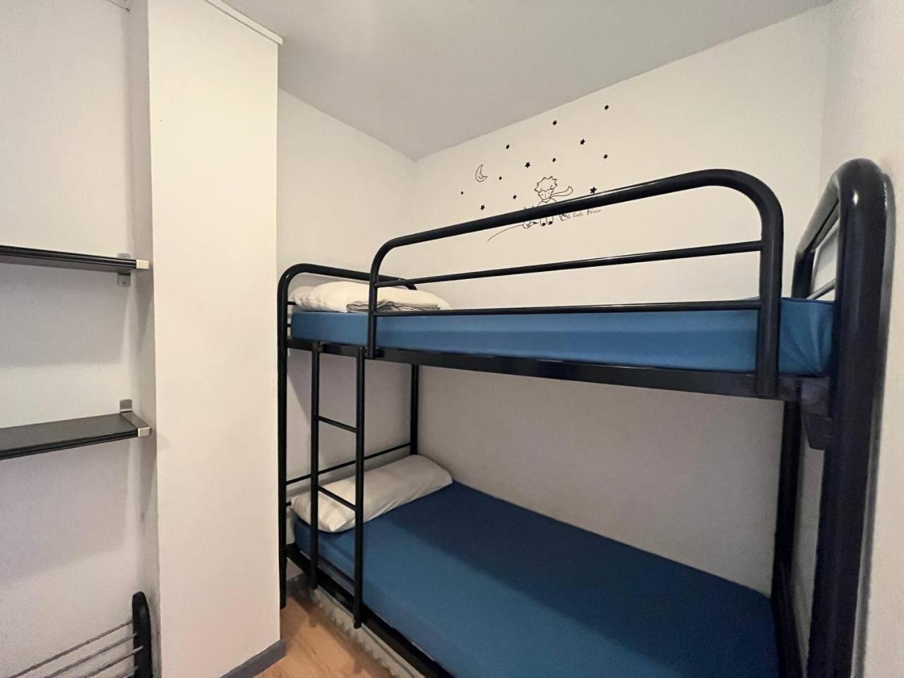 Estudio Con Tres Piscinas Comunitarias Y Pista De Tenis *