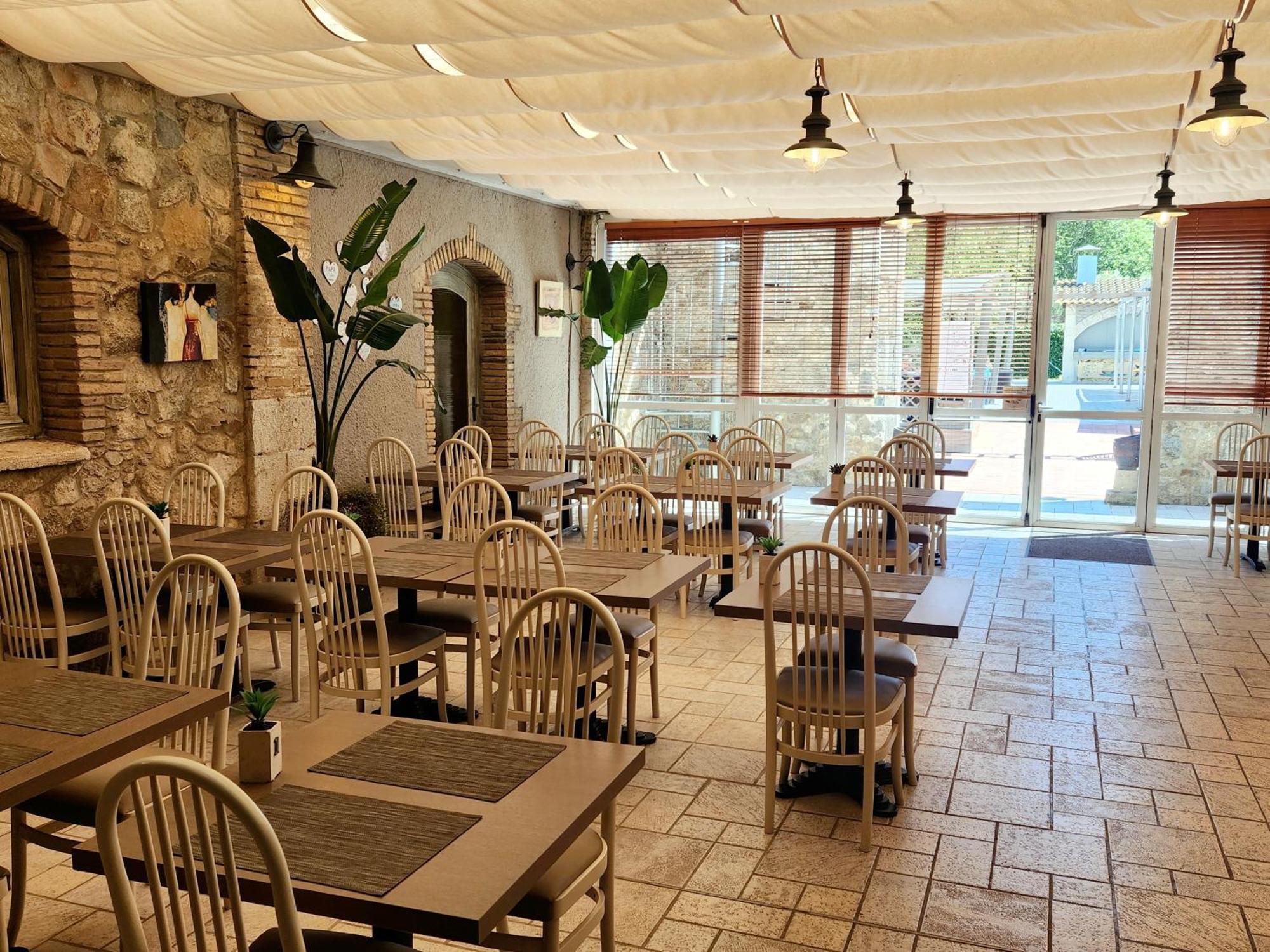 Castell Blanc Hotel