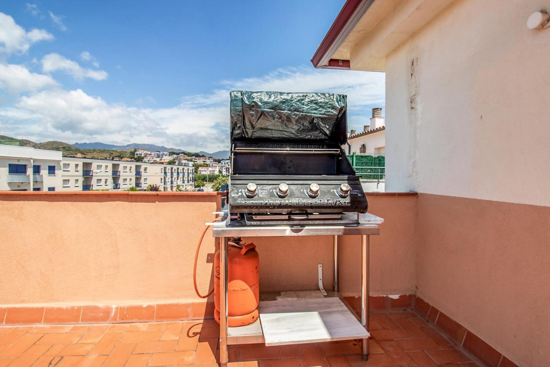 Sant Carles 27 ático Con Terraza Y Barbacoa Apartamento Llançà