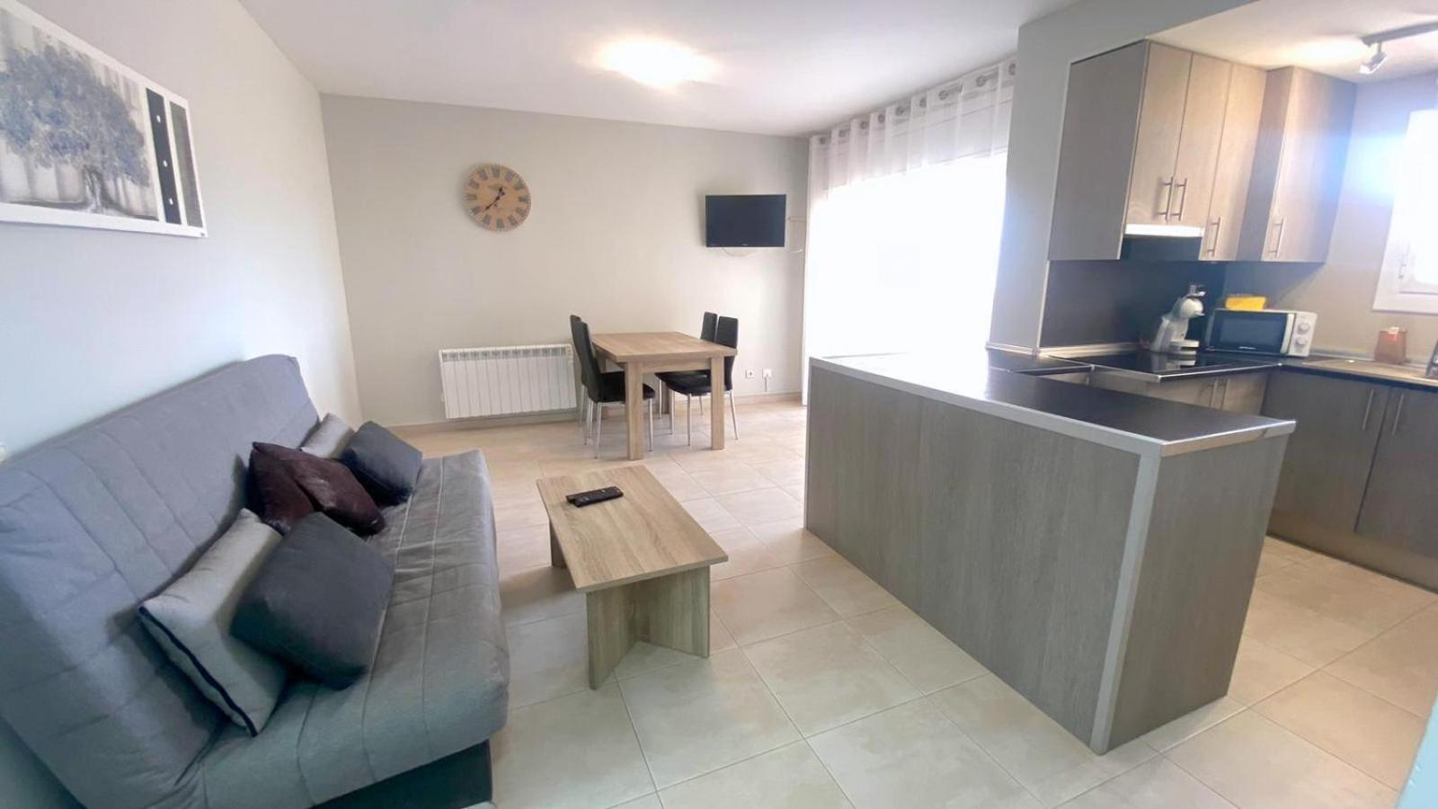 Olimpe 2 8 Apartment *