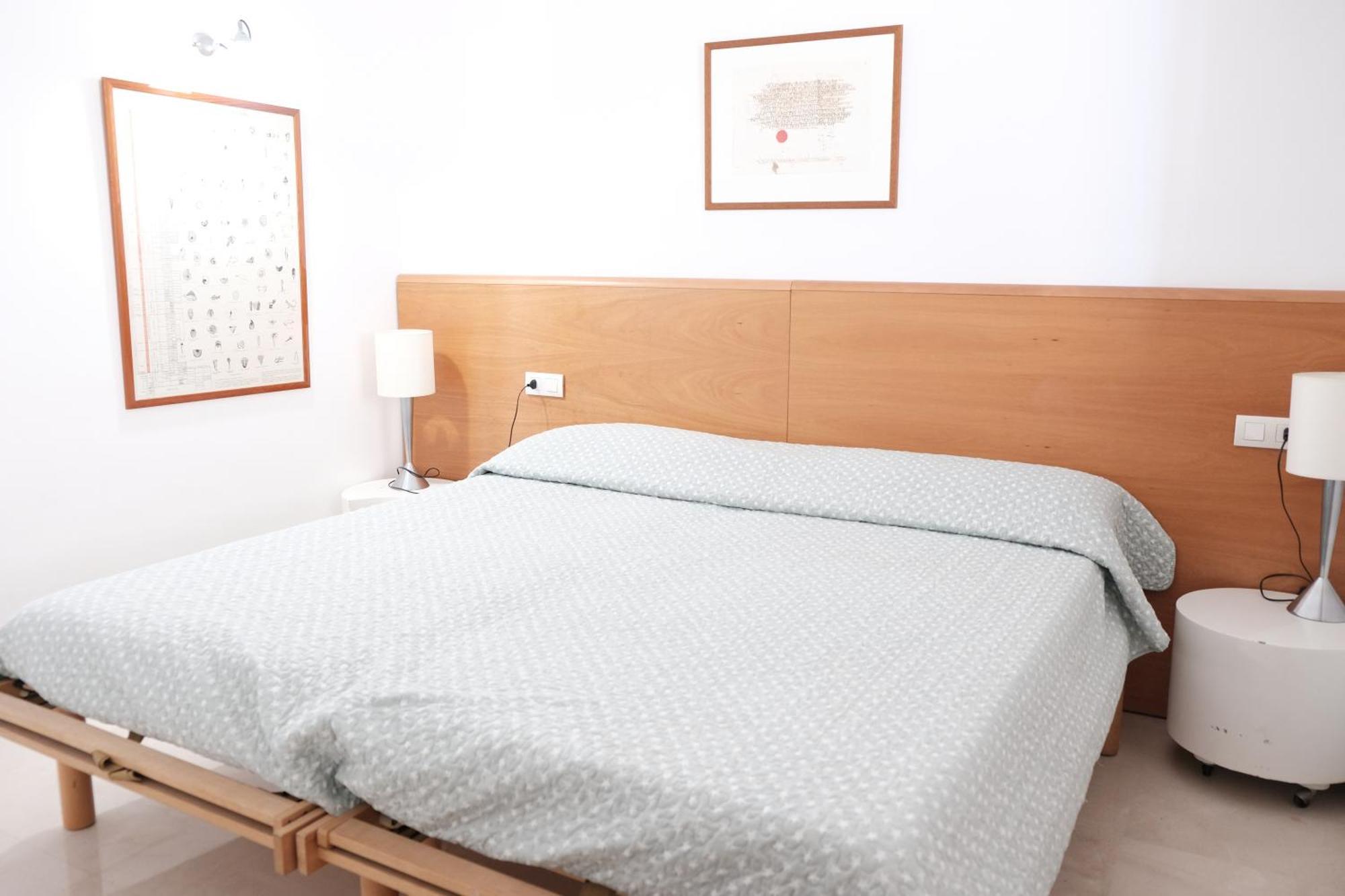 Exclusive Beachfront Haven In Costa Brava Apartamento *