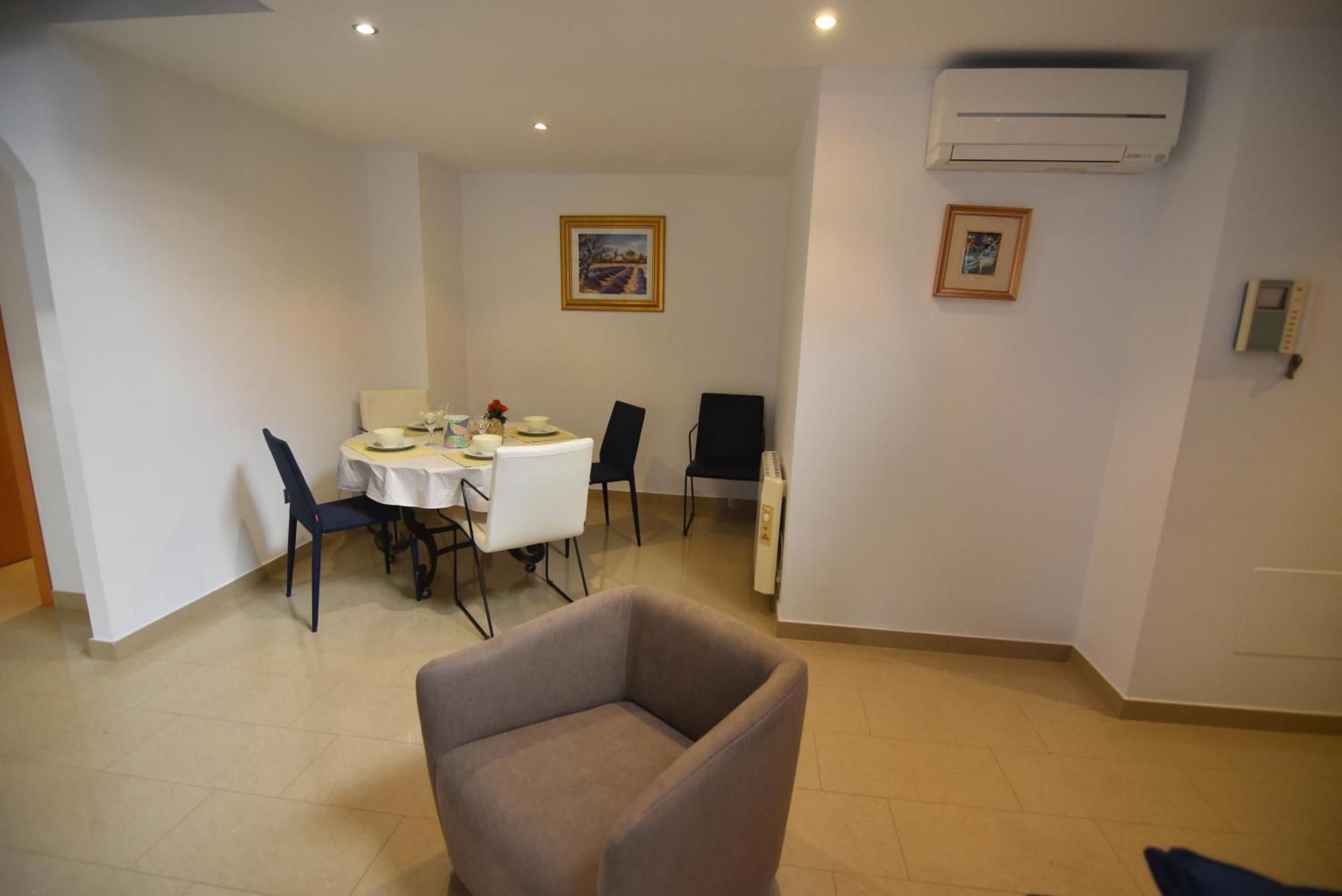 Rnet Duplex Granada Roses