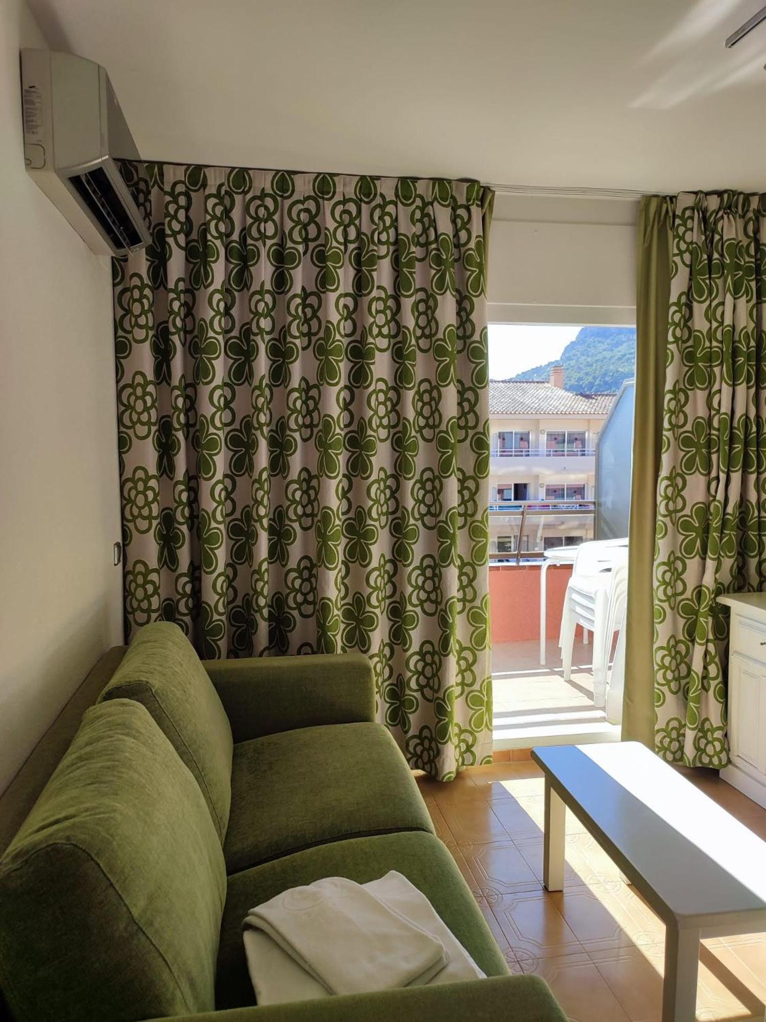 Apartamento Con Piscina Y Muy Luminoso