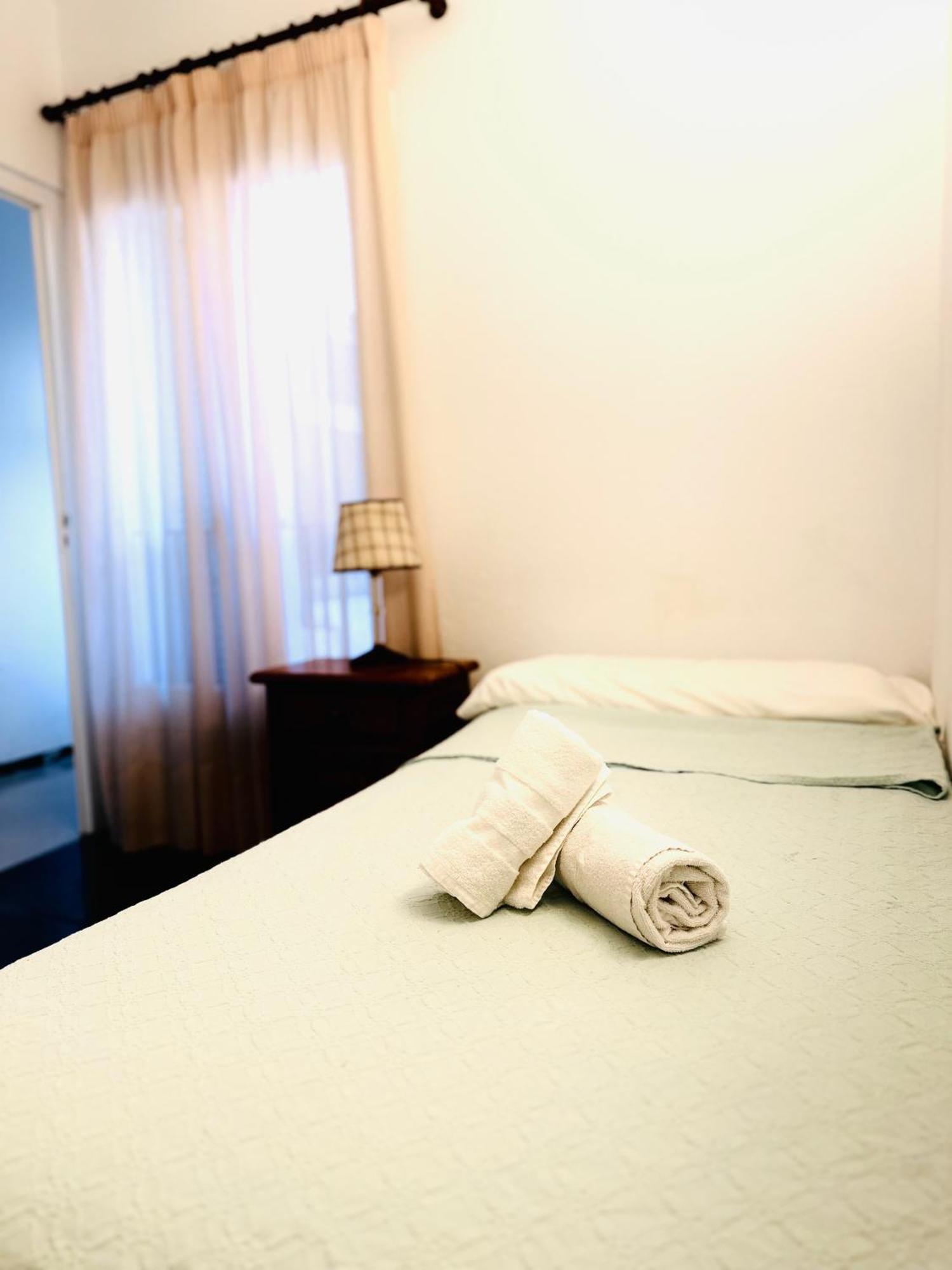 New Roser 2* L' Escala