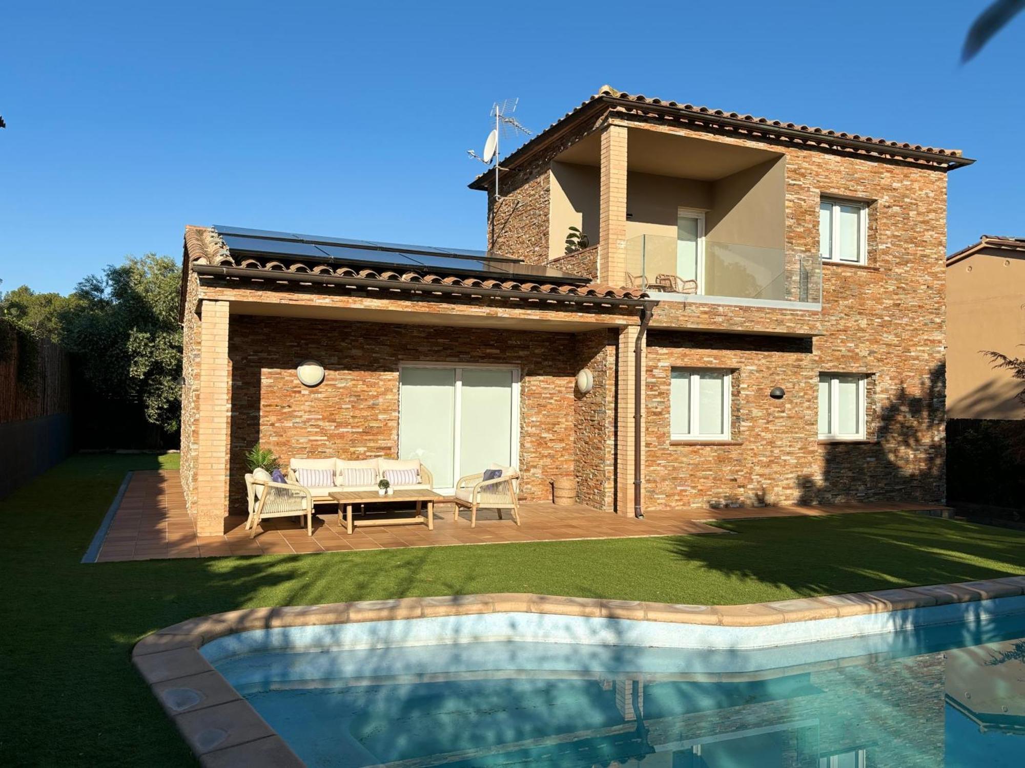 Holiday home Casa Agradable En Con Piscina Pals