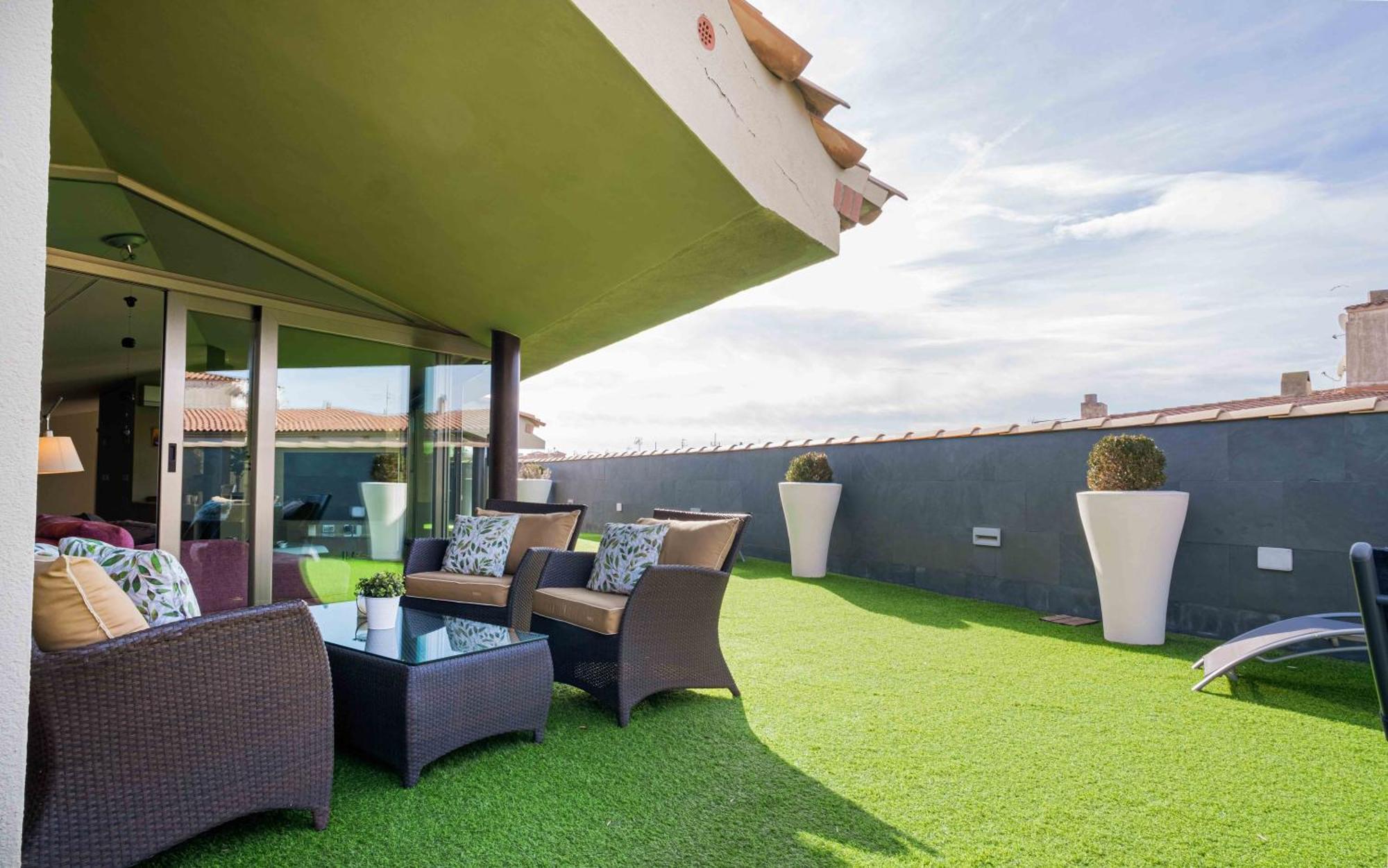 Сasa de vacaciones Gran Duplex Cerca Del Mar Con Piscina Privada En El Centro De *