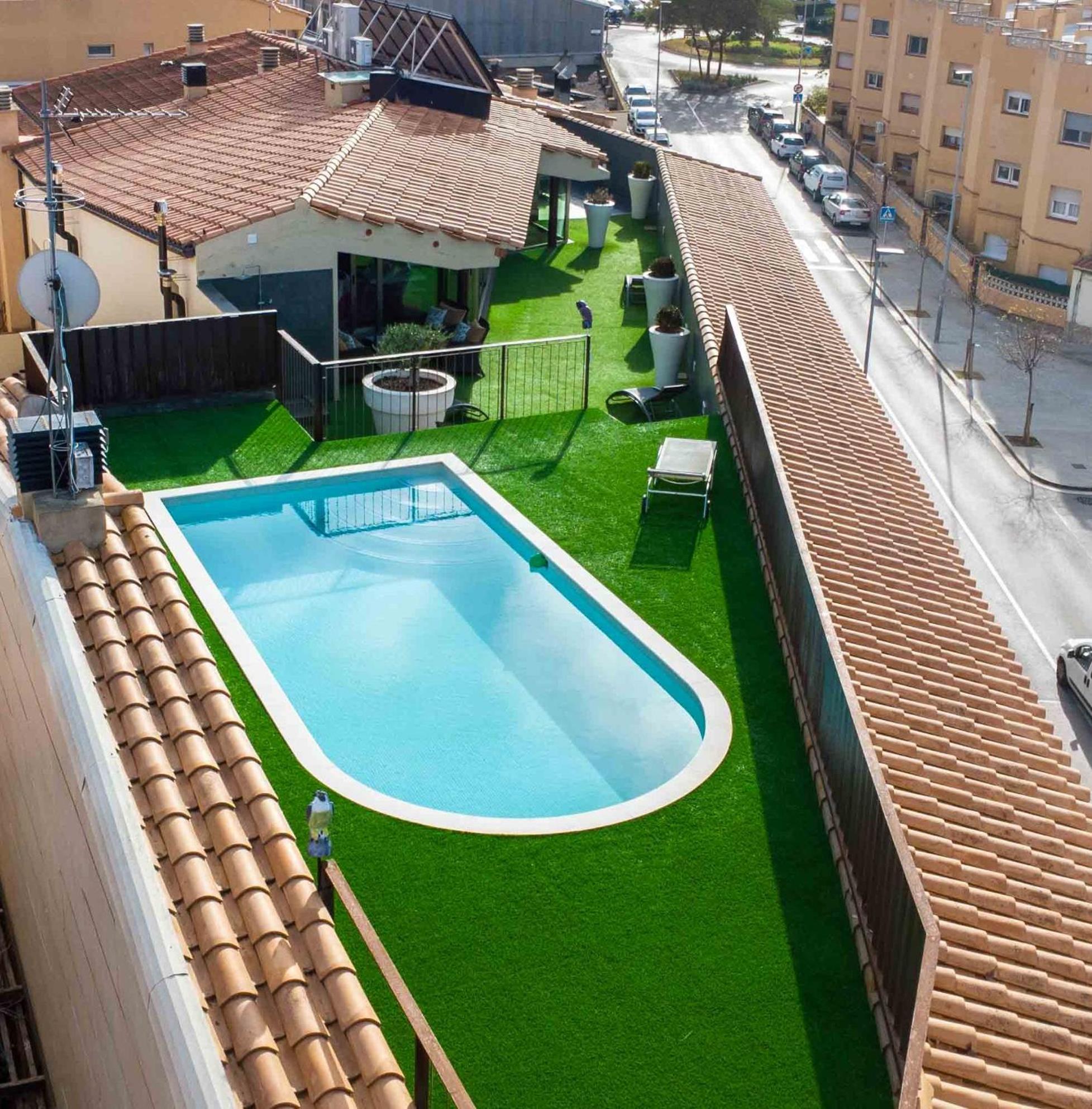Holiday home Gran Duplex Cerca Del Mar Con Piscina Privada En El Centro De *