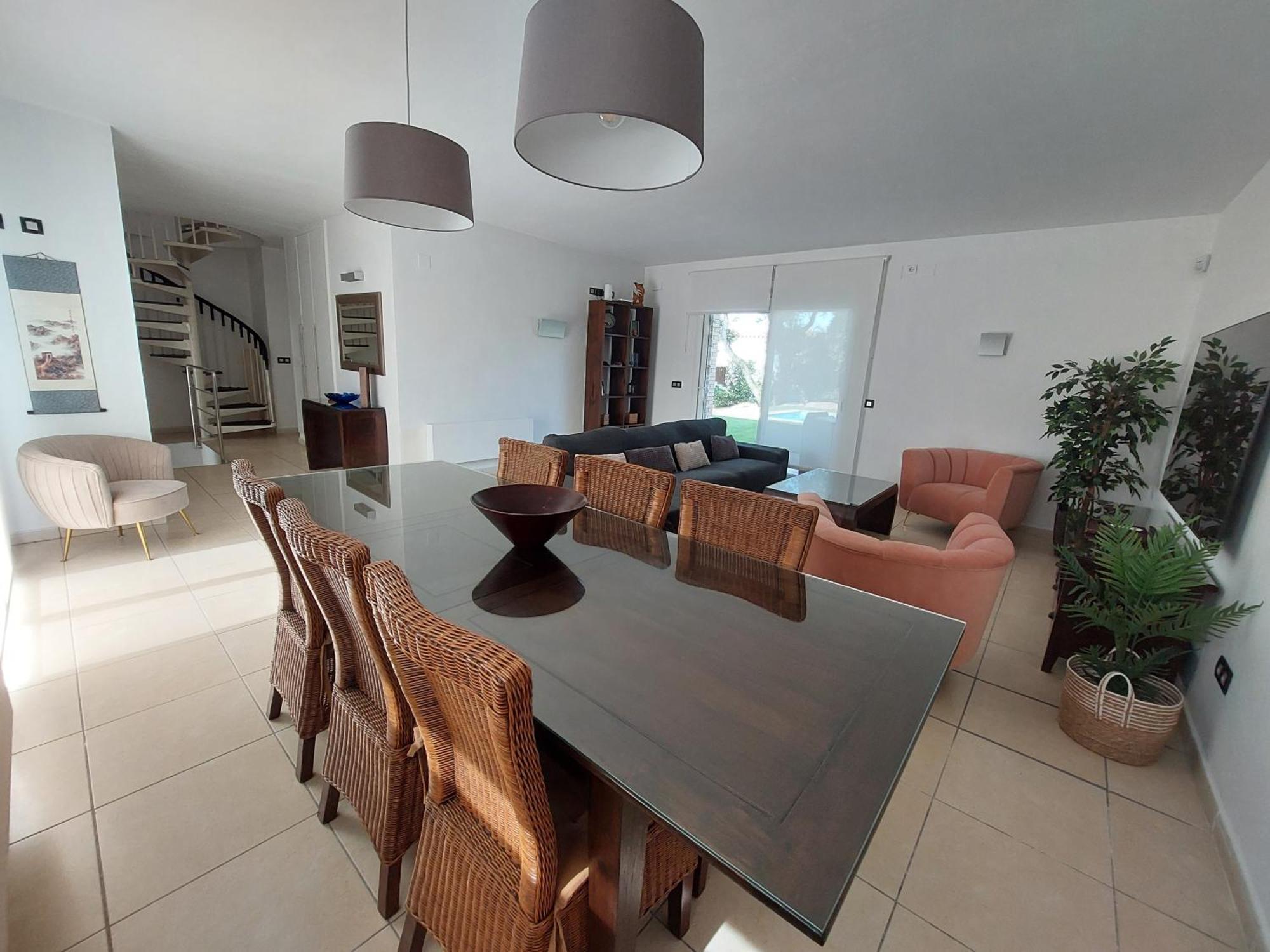 Casa Agradable En Con Piscina Holiday home
