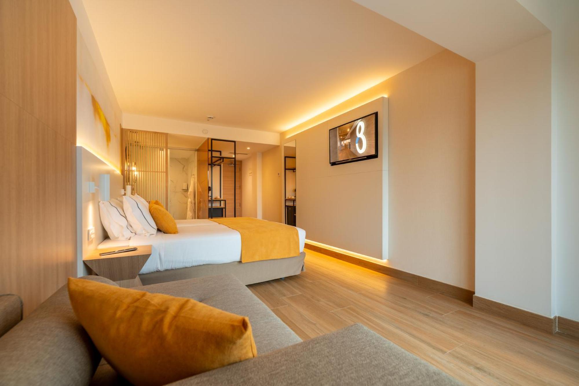 L'azure 4* Sup Hotel Lloret de Mar