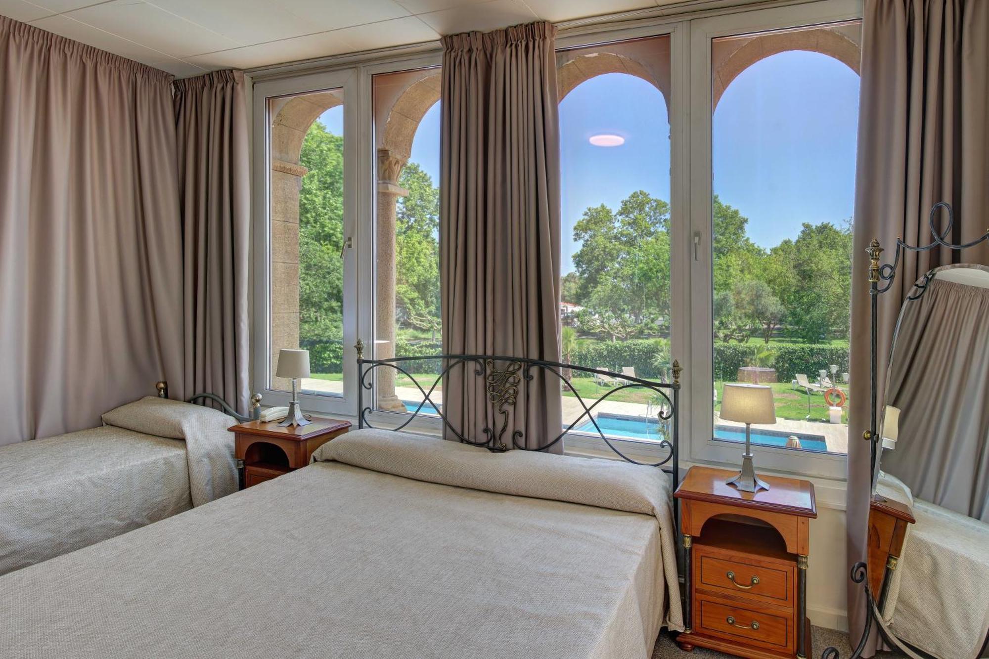 Castell Blanc Hotel