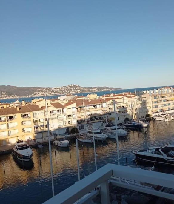 Apartamento Port Nautic 5 Empuria *