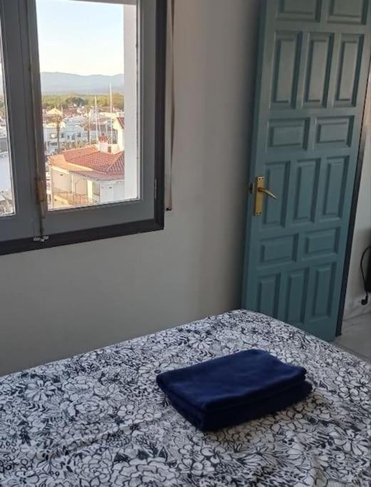Port Nautic 5 Empuria Apartamento *